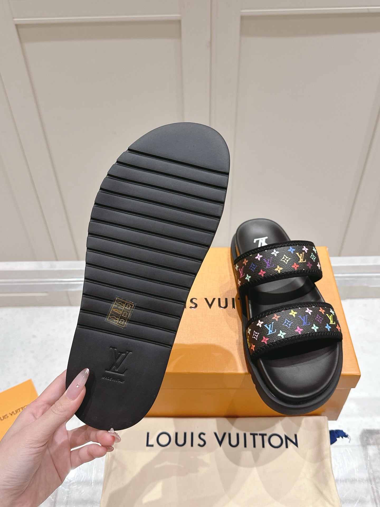 LuxluxHouse Best Quality Women Shoes Hermes