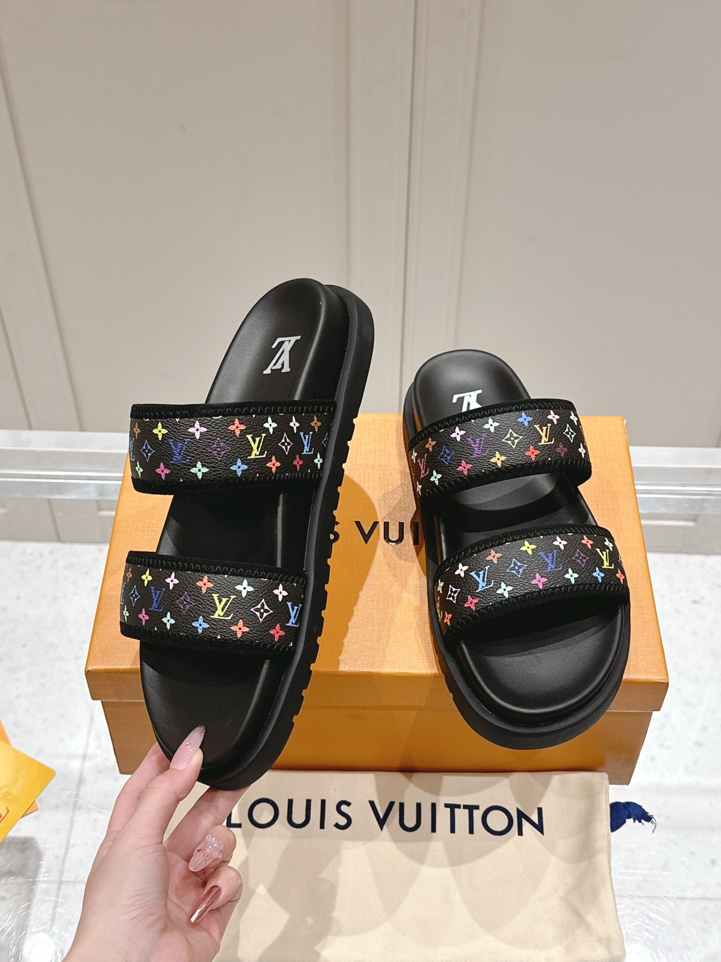 LuxluxHouse Best Quality Women Shoes Hermes