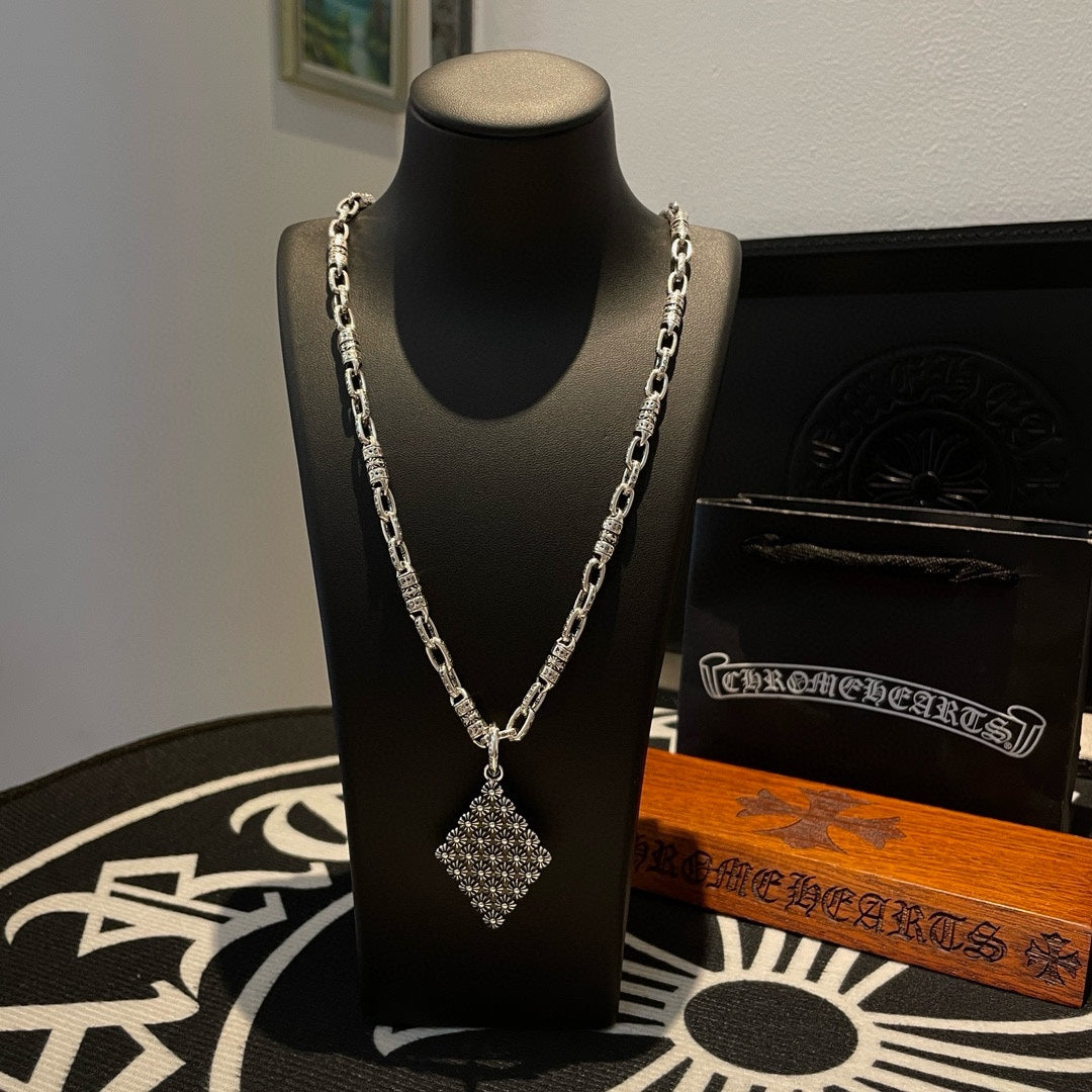 LuxluxHouse Best Quality Accessories Necklace Chrome Hearts