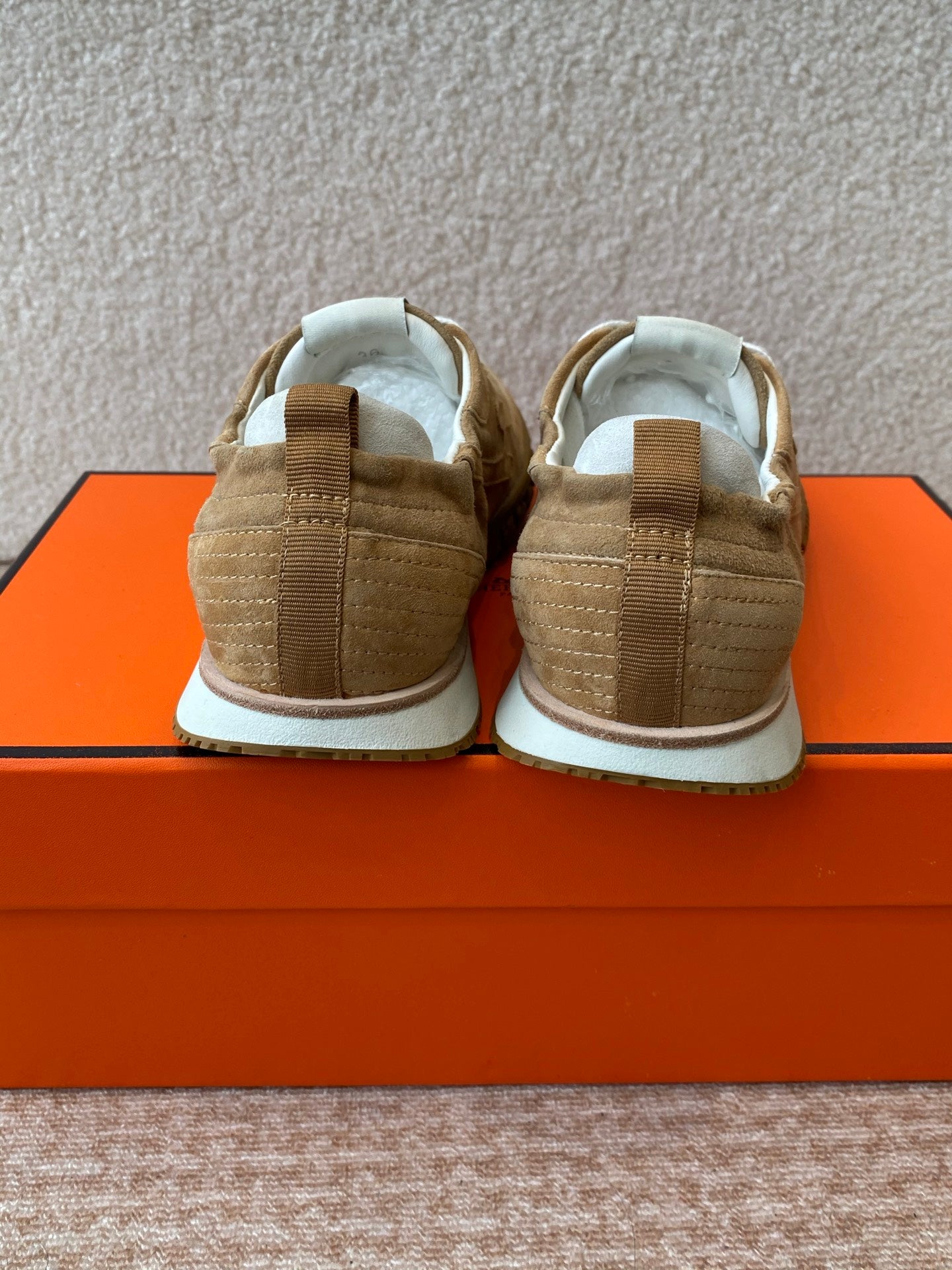 LuxluxHouse Best Quality Women Shoes Hermes