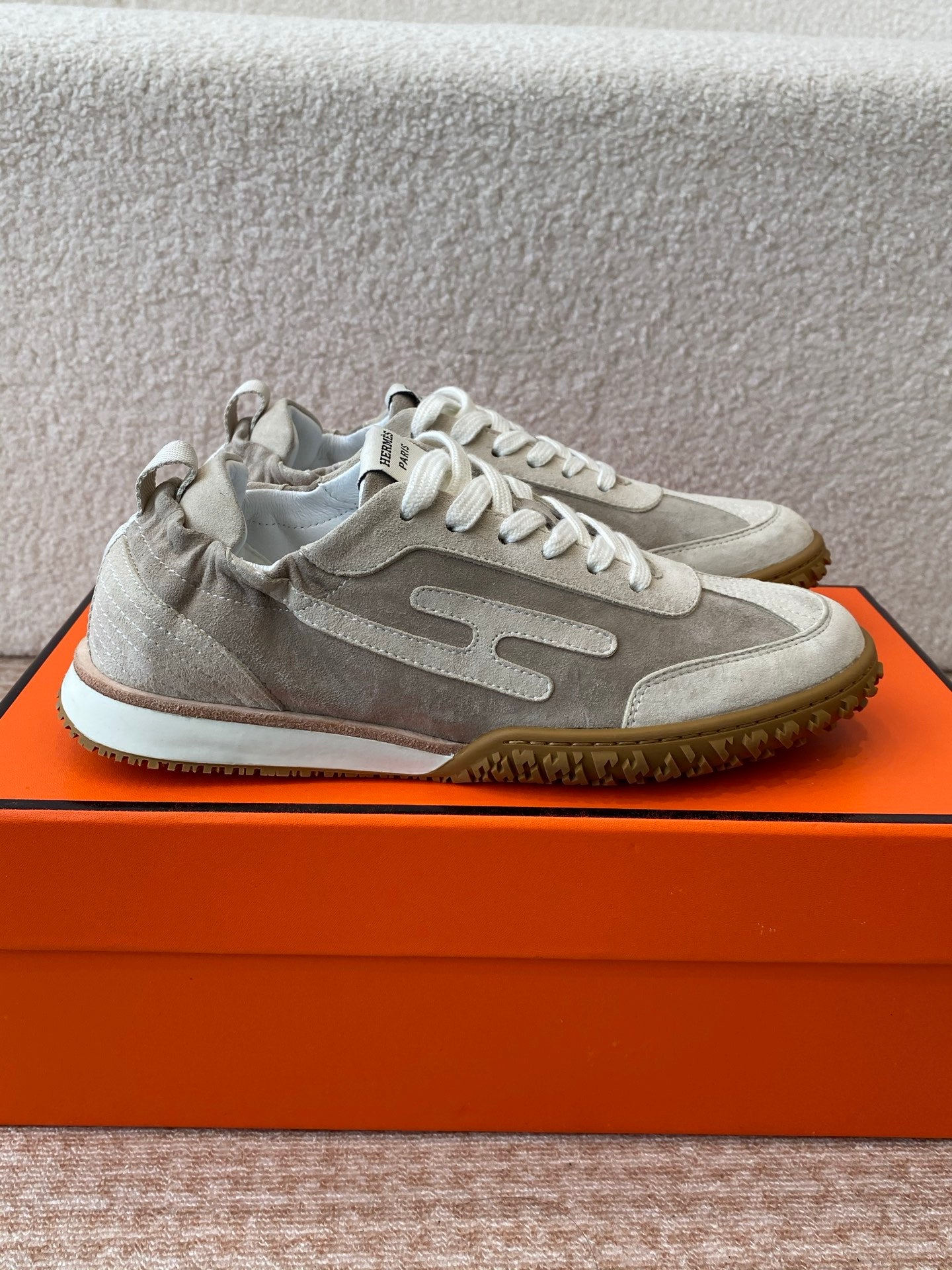 LuxluxHouse Best Quality Women Shoes Hermes