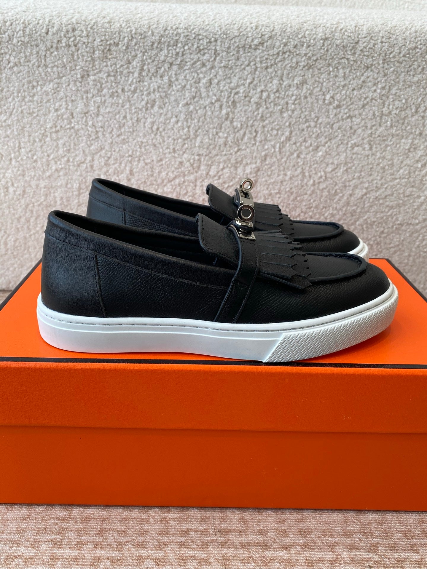 LuxluxHouse Best Quality Women Shoes Hermes