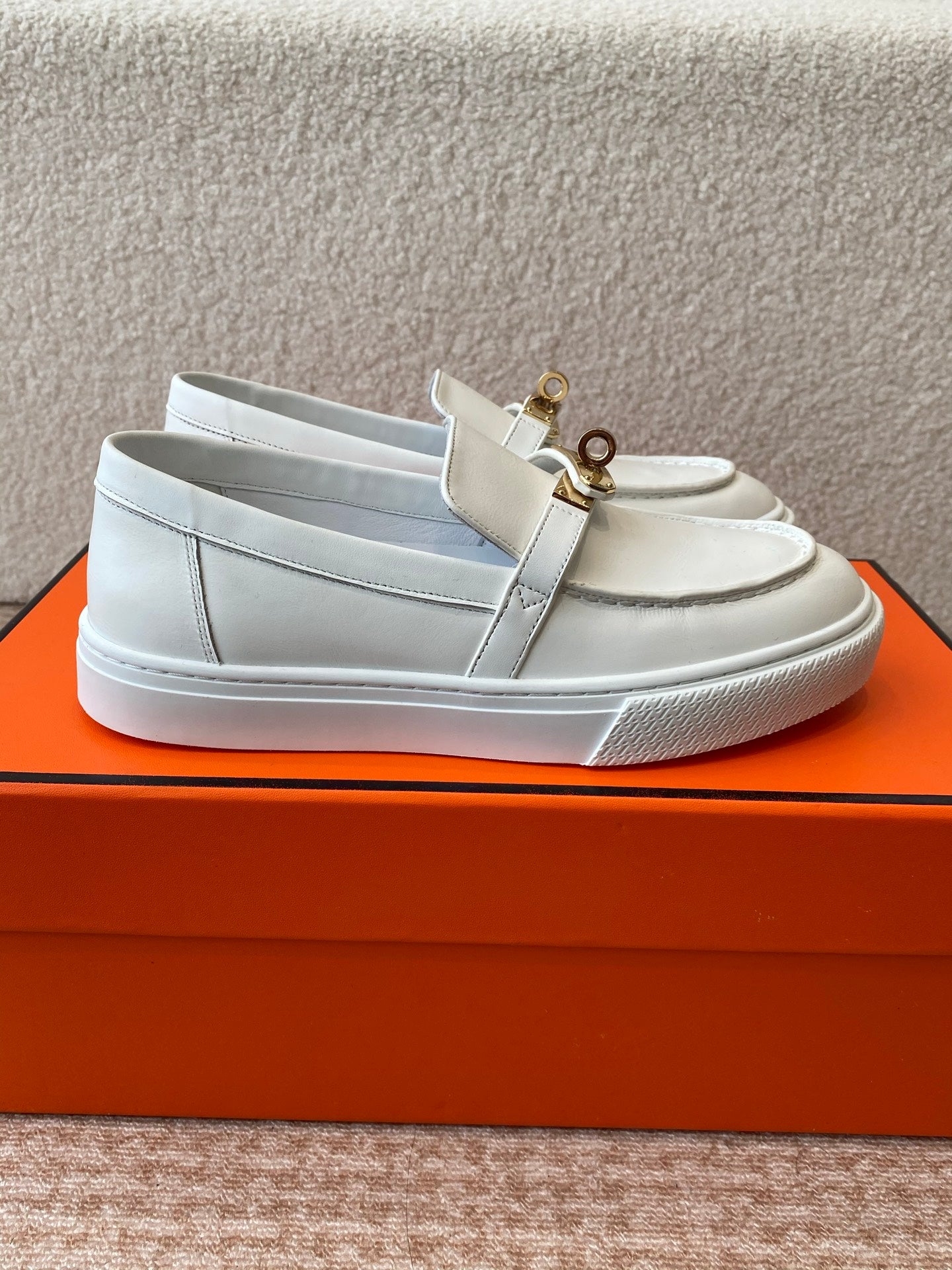 LuxluxHouse Best Quality Women Shoes Hermes
