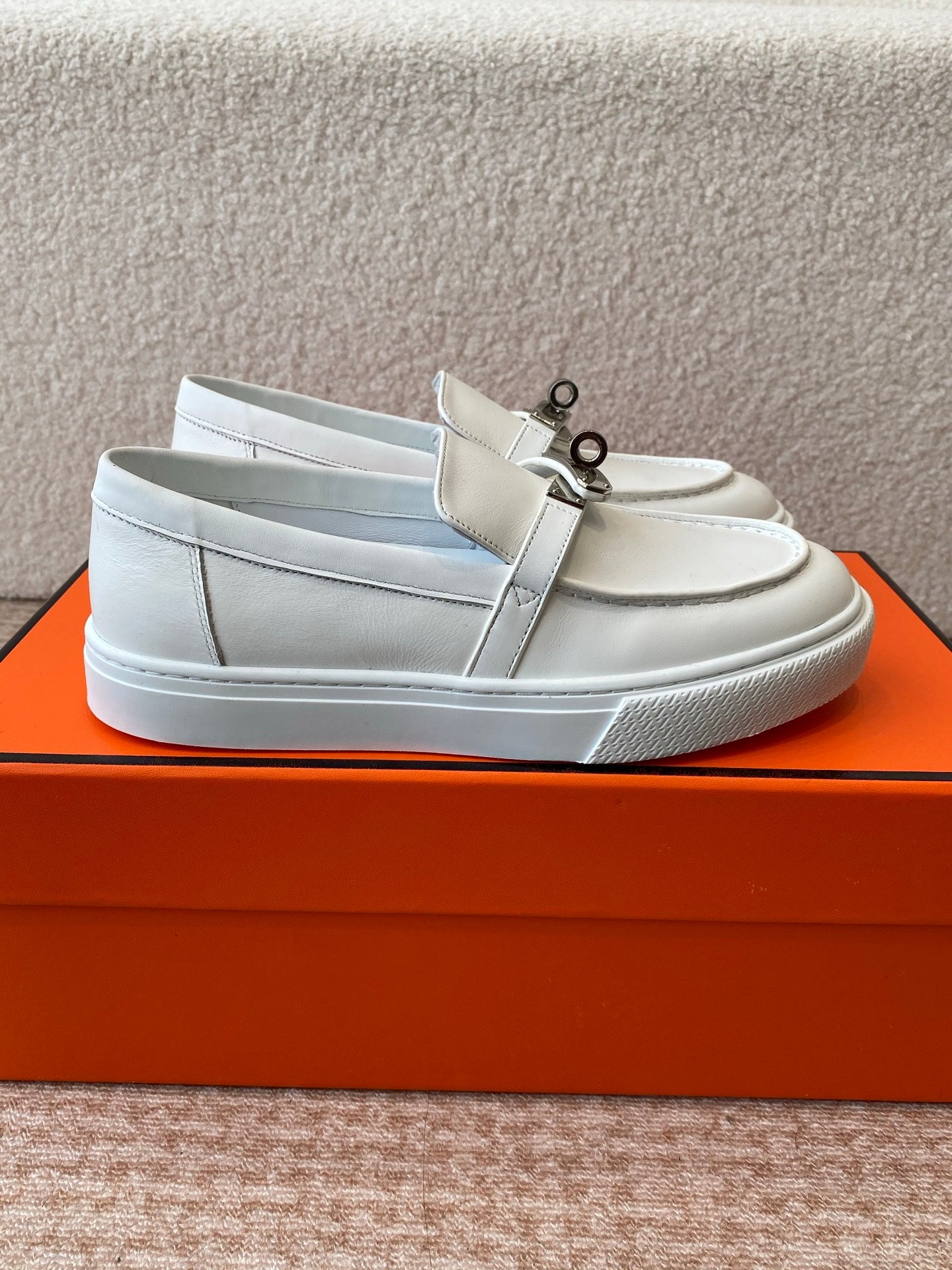 LuxluxHouse Best Quality Women Shoes Hermes