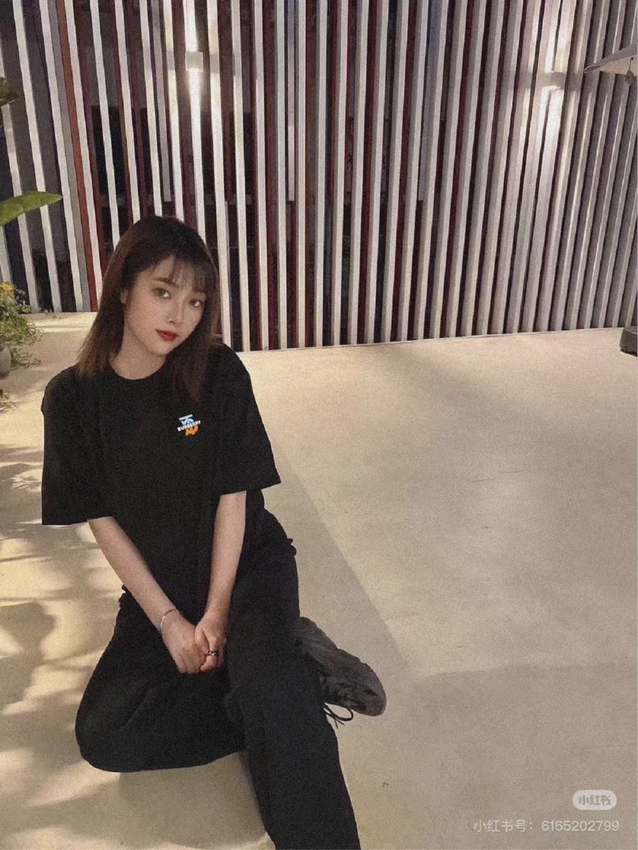 LuxluxHouse Best Quality Clothes Burberry T-shirt