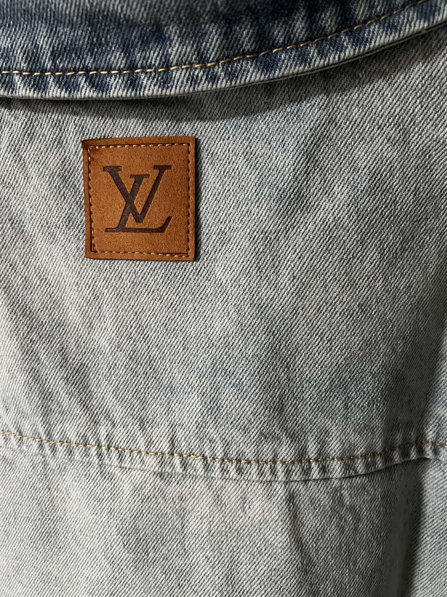 LuxluxHouse Best Quality Clothes Shirts&Polo Louis Vuitton