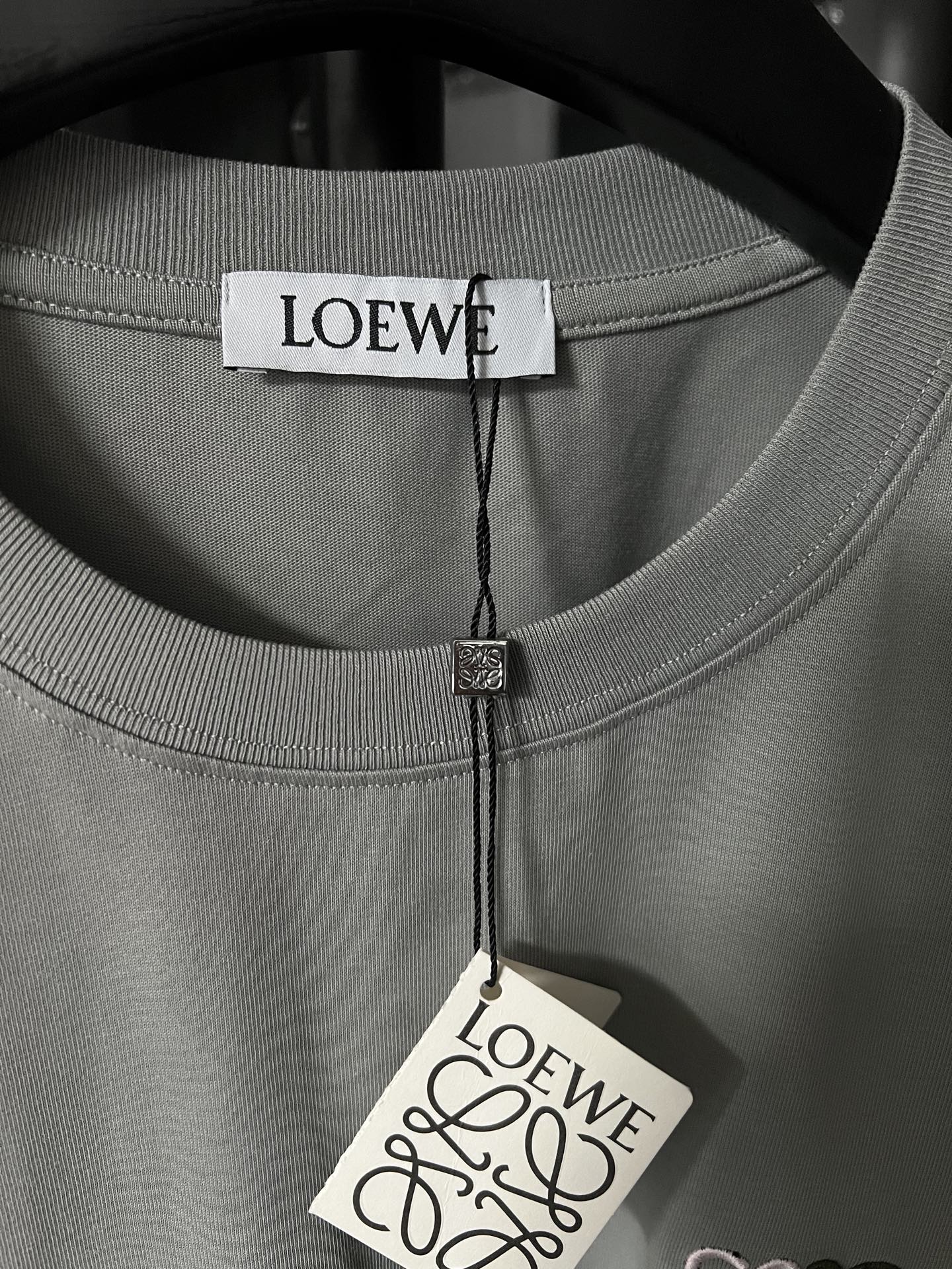 LuxluxHouse Best Quality Clothes T-shirt Loewe