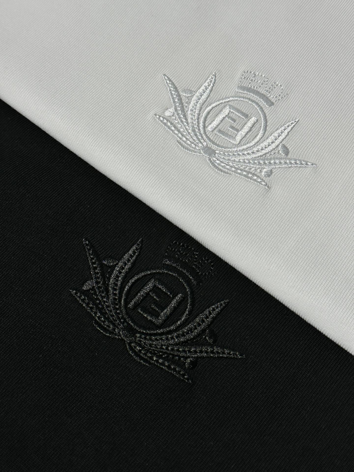 LuxluxHouse Best Quality Clothes Fendi T-shirt