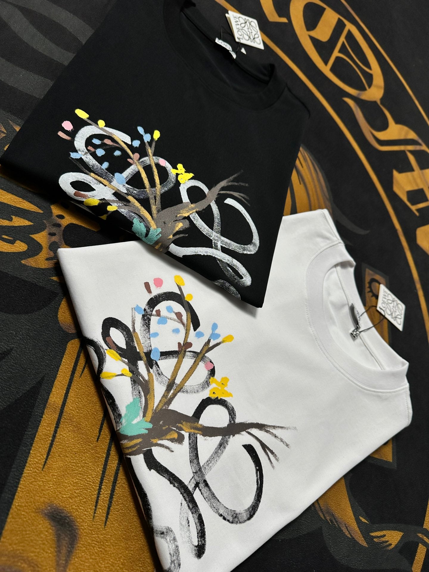 LuxluxHouse Best Quality Clothes T-shirt Loewe