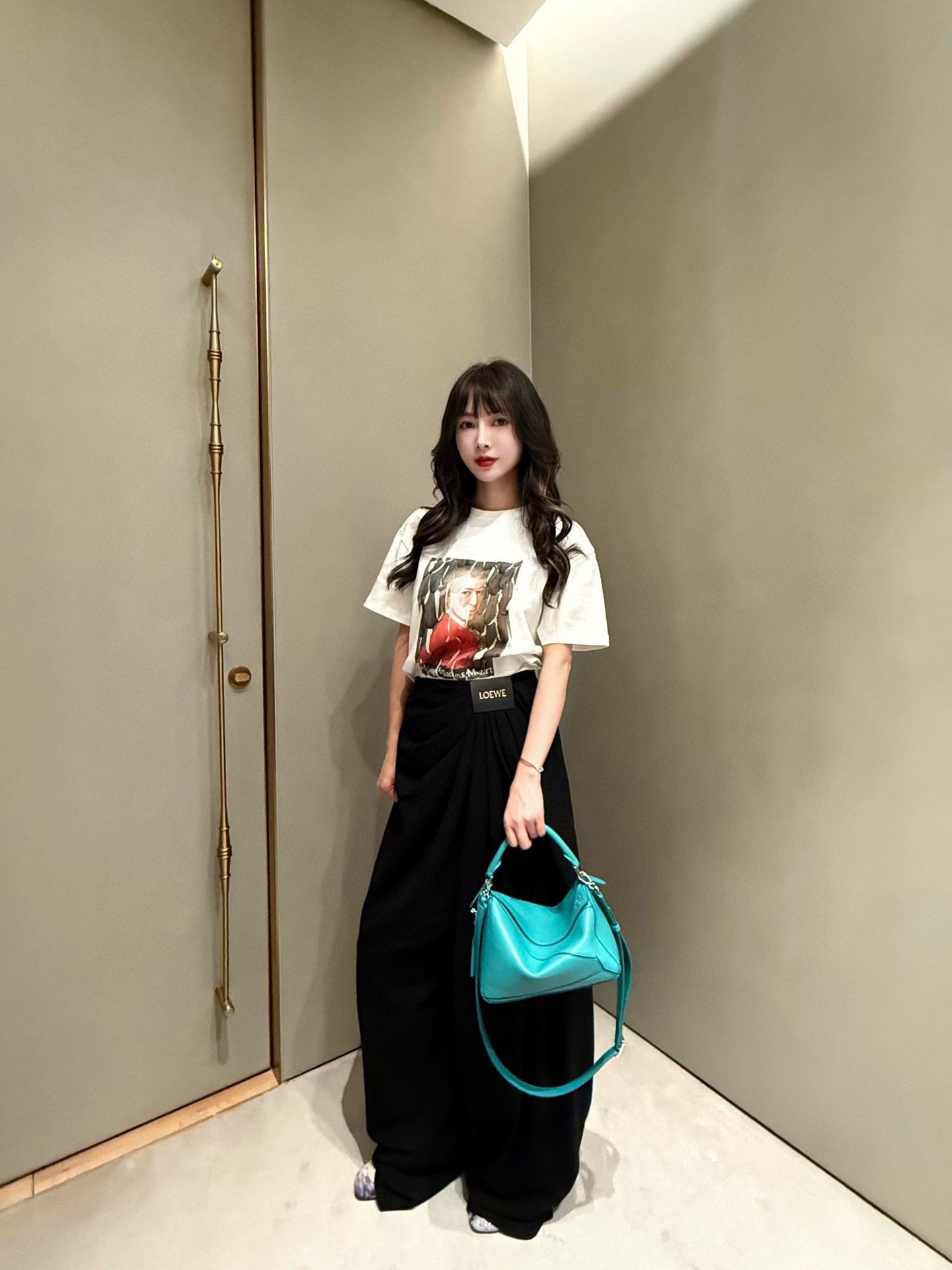 LuxluxHouse Best Quality Clothes T-shirt Loewe