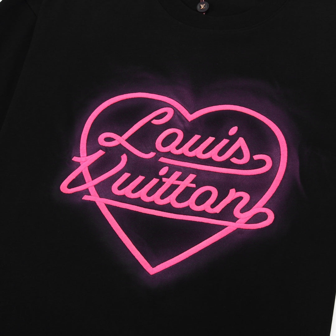 LuxluxHouse Best Quality Clothes T-shirt Louis Vuitton