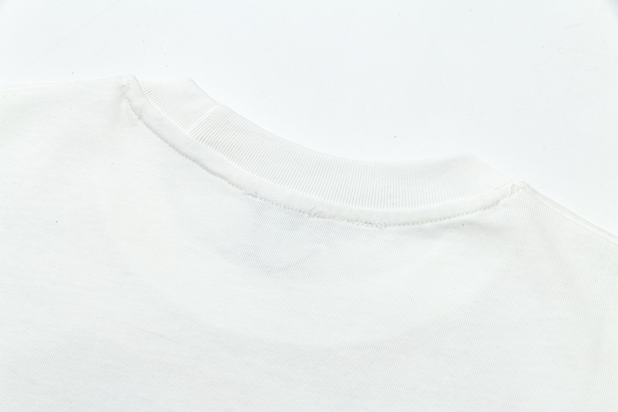 LuxluxHouse Best Quality Clothes T-shirt Loewe