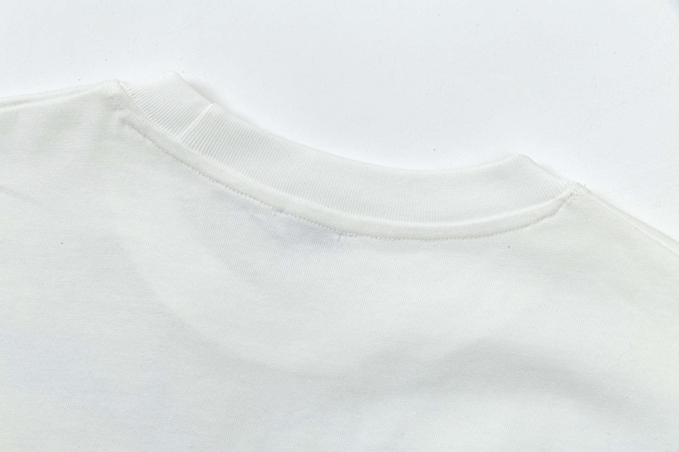 LuxluxHouse Best Quality Clothes T-shirt Loewe