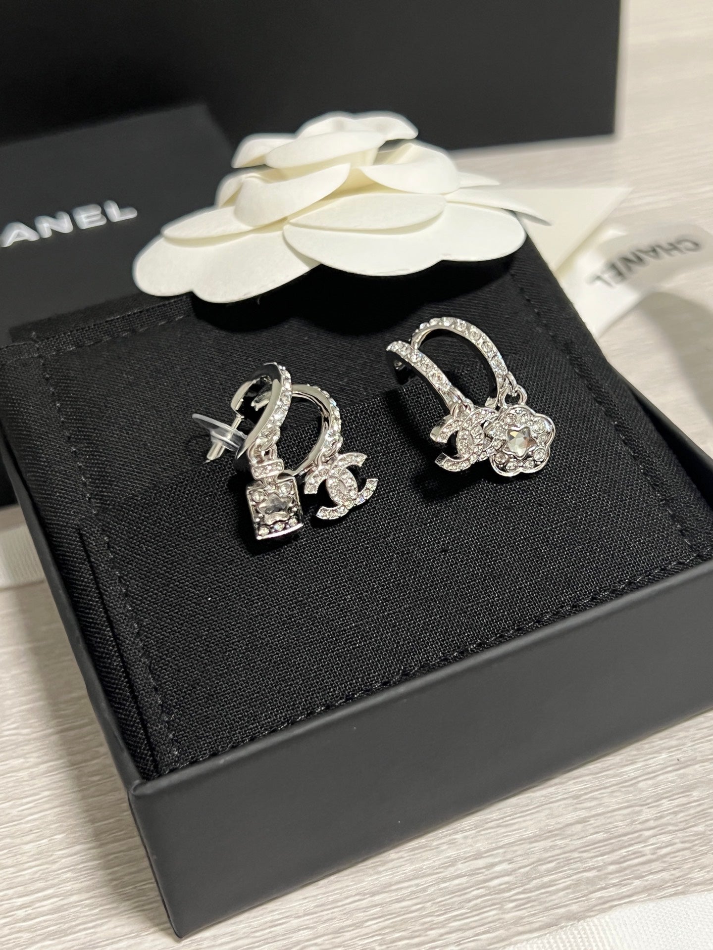 LuxluxHouse Best Quality Accessories Chanel Earrings