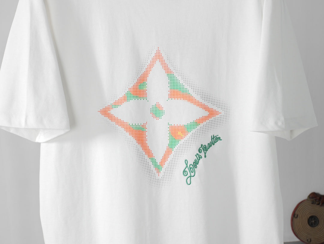 LuxluxHouse Best Quality Clothes T-shirt Louis Vuitton