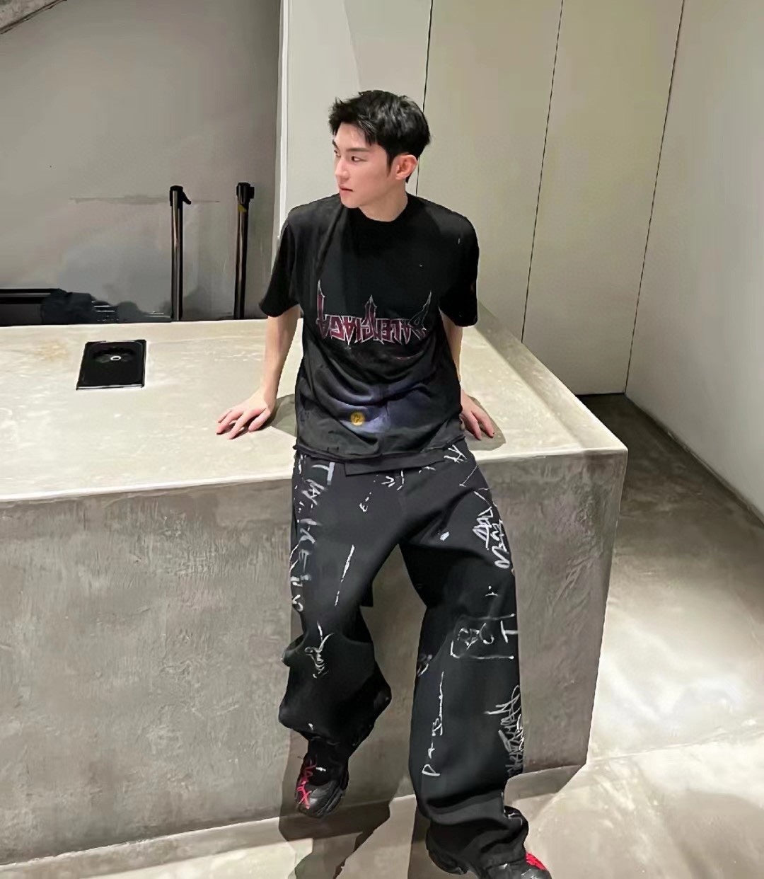 LuxluxHouse Best Quality Clothes Balenciaga T-shirt