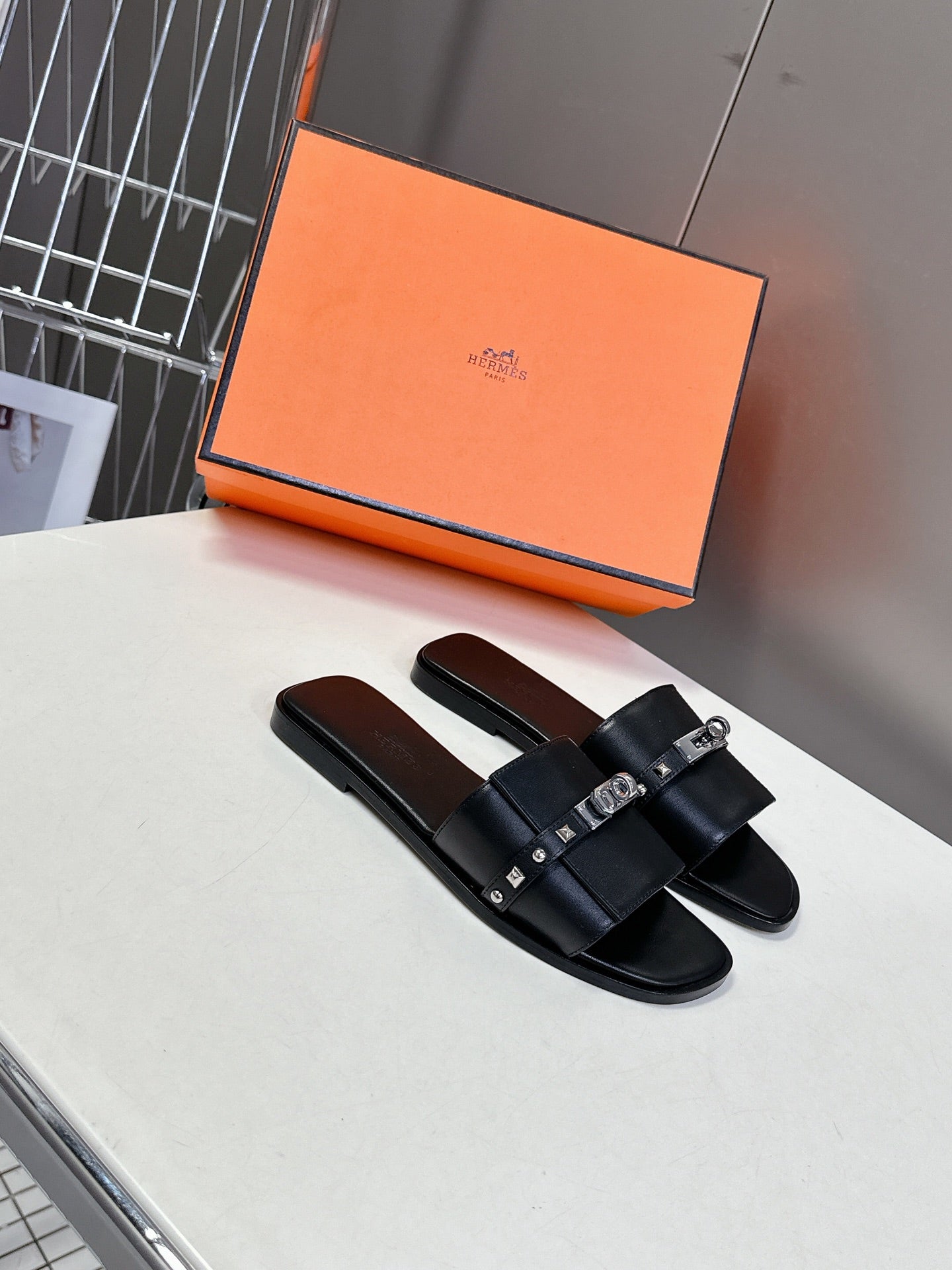 LuxluxHouse Best Quality Women Shoes Hermes