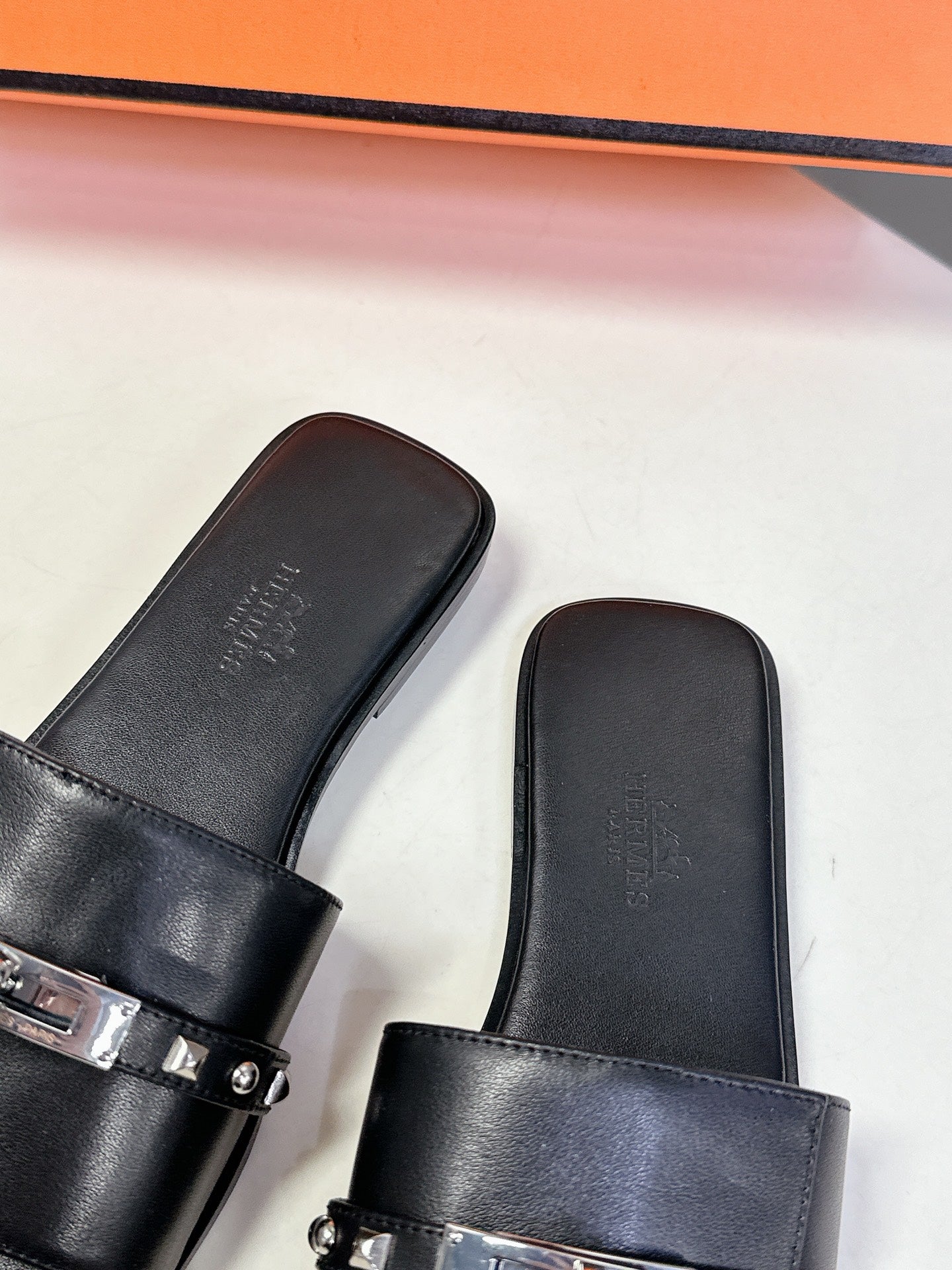 LuxluxHouse Best Quality Women Shoes Hermes