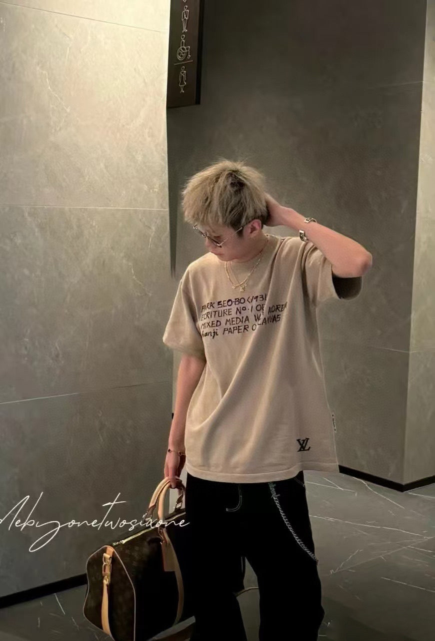 LuxluxHouse Best Quality Clothes T-shirt Louis Vuitton