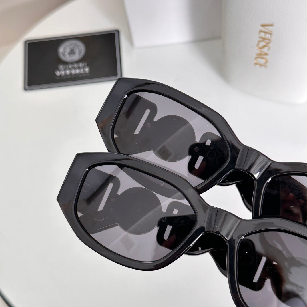 LuxluxHouse Best Quality Glasses Versace