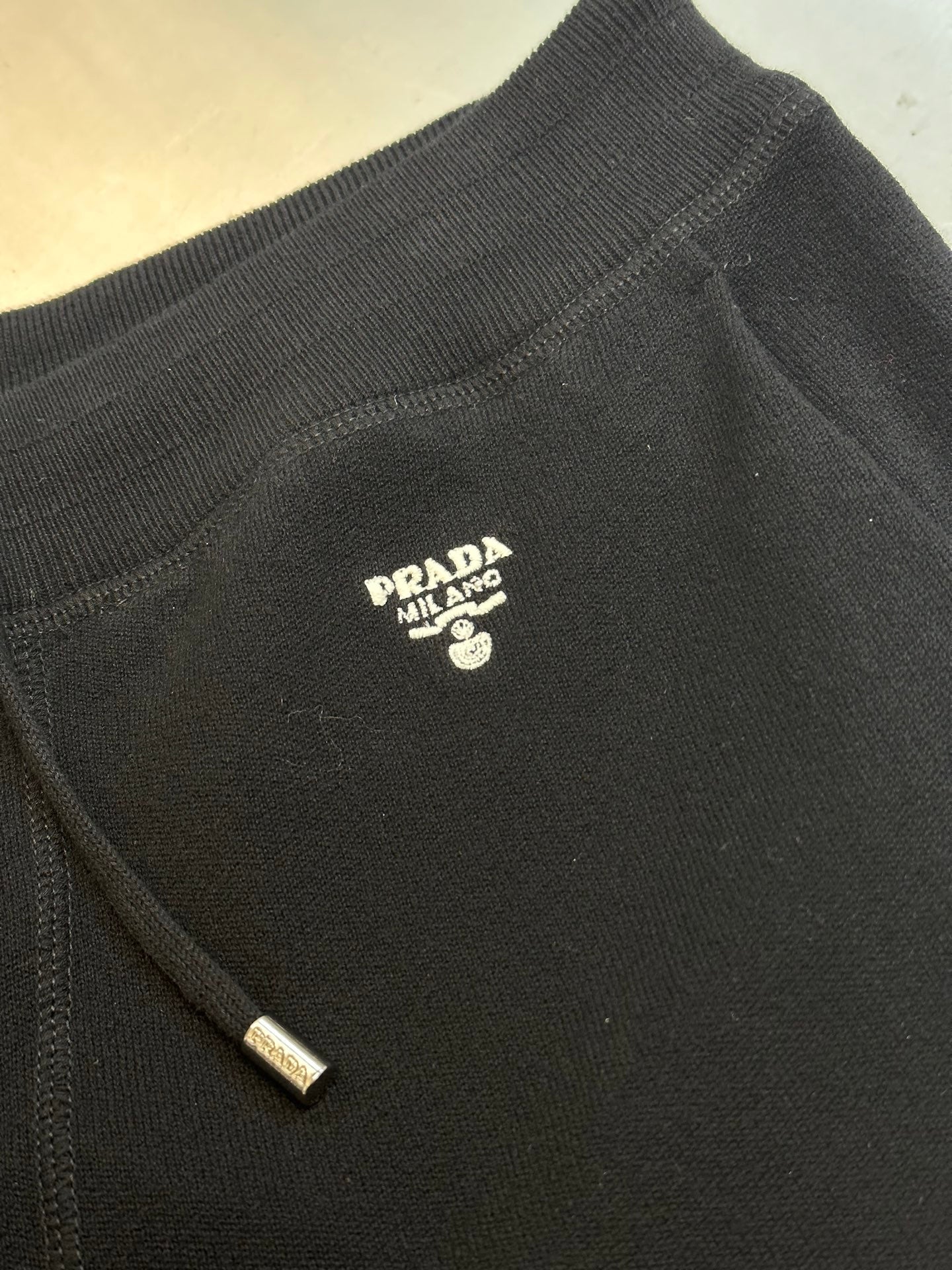 LuxluxHouse Best Quality Clothes Pants Prada