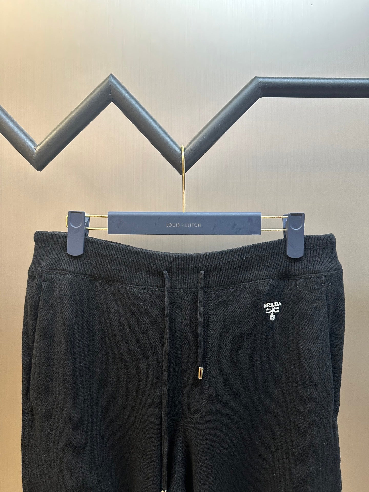 LuxluxHouse Best Quality Clothes Pants Prada