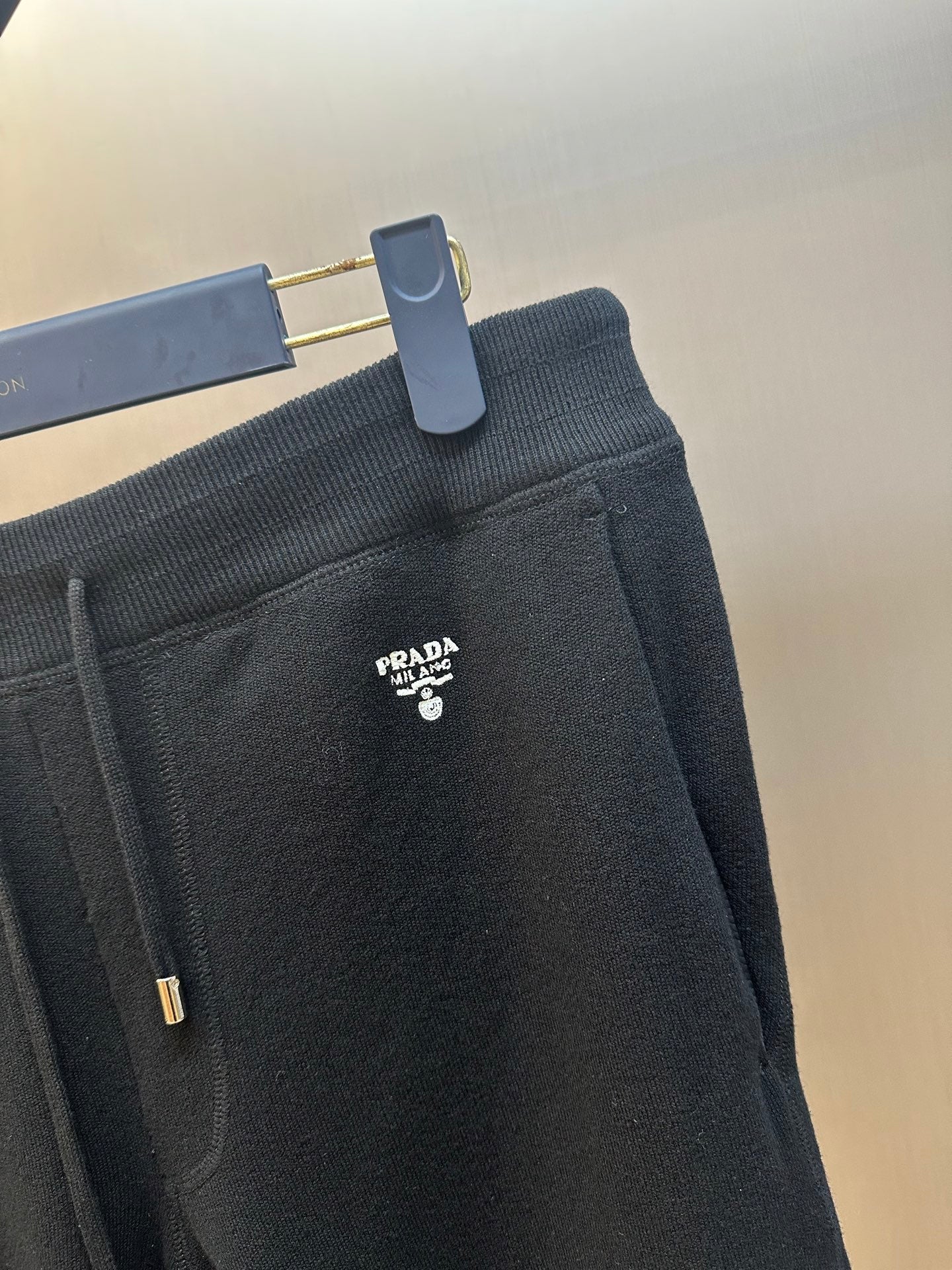 LuxluxHouse Best Quality Clothes Pants Prada