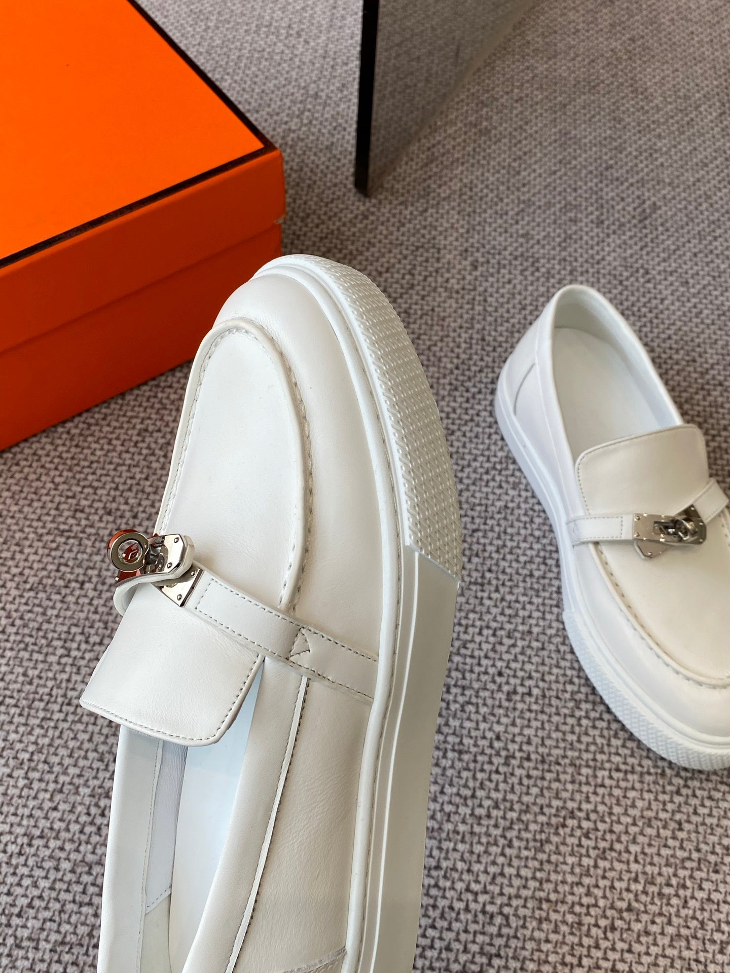 LuxluxHouse Best Quality Women Shoes Hermes