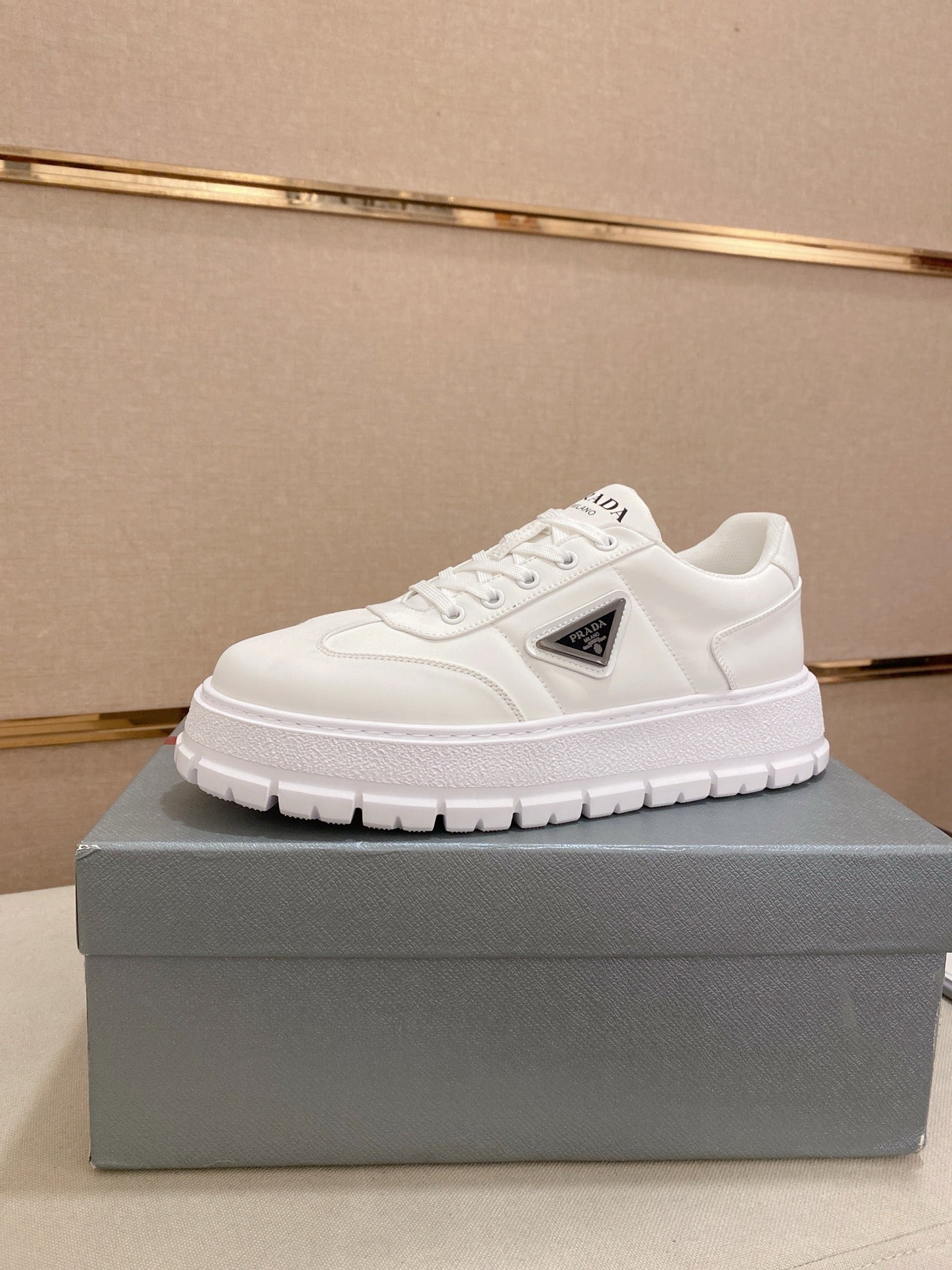 LuxluxHouse Best Quality Shoes Prada