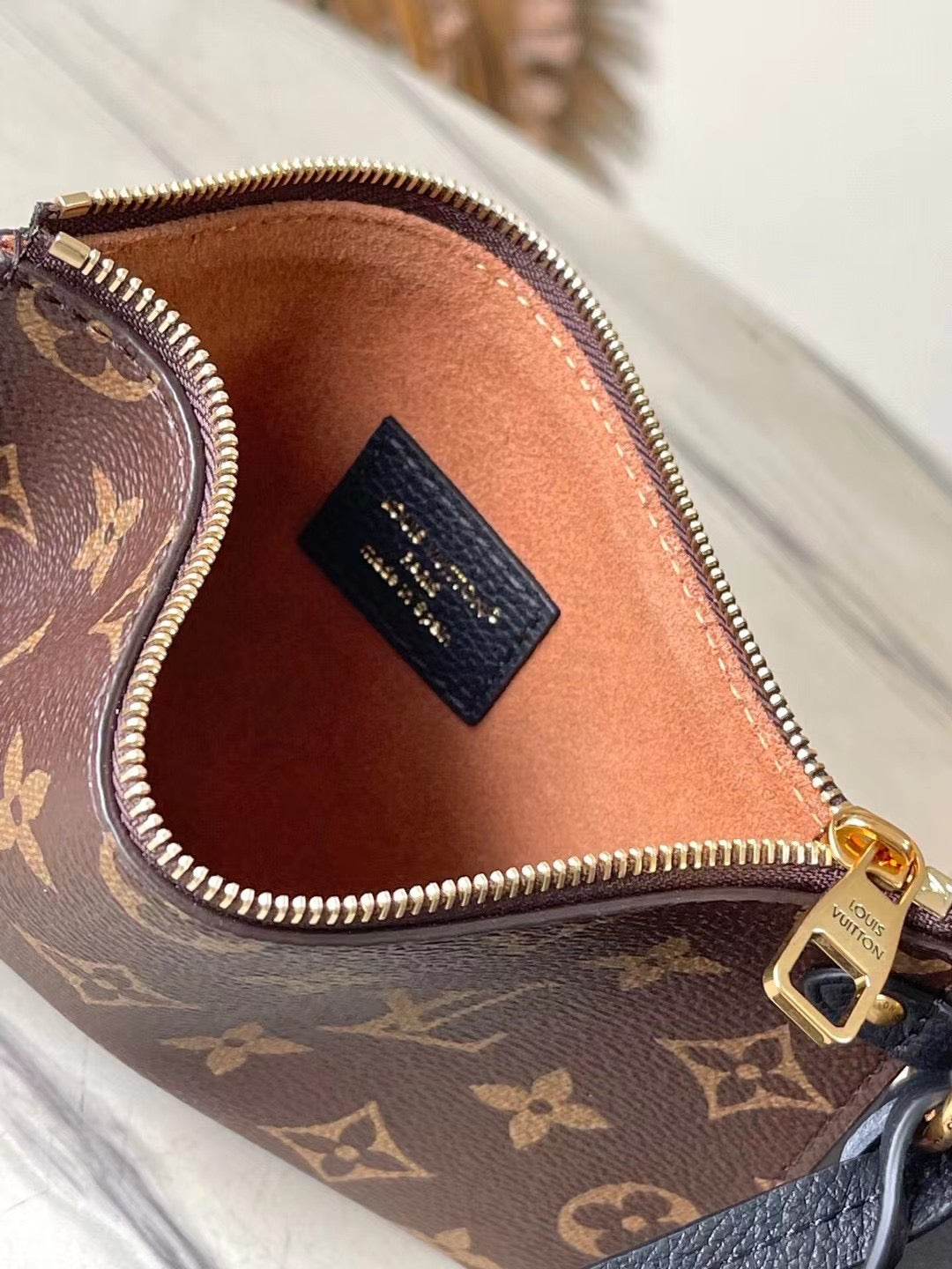 LuxluxHouse Best Quality Bags Louis Vuitton Women Men