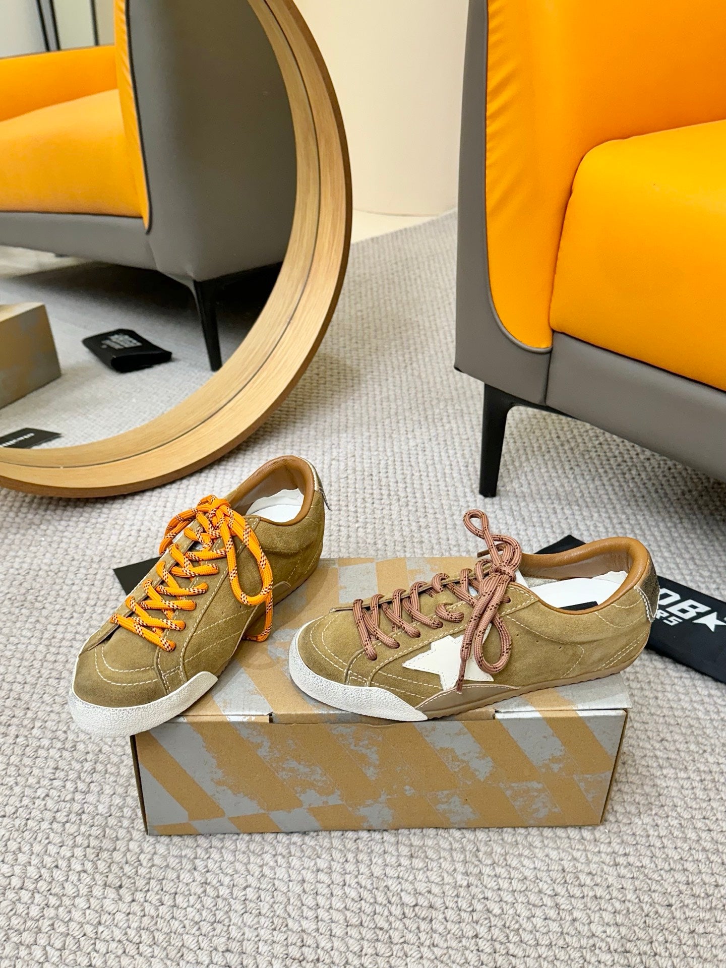 LuxluxHouse Best Quality Shoes Golden Goose