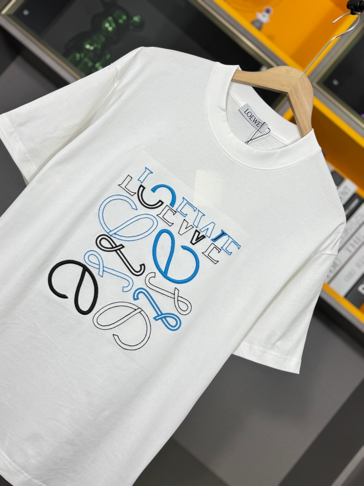 LuxluxHouse Best Quality Clothes T-shirt Loewe