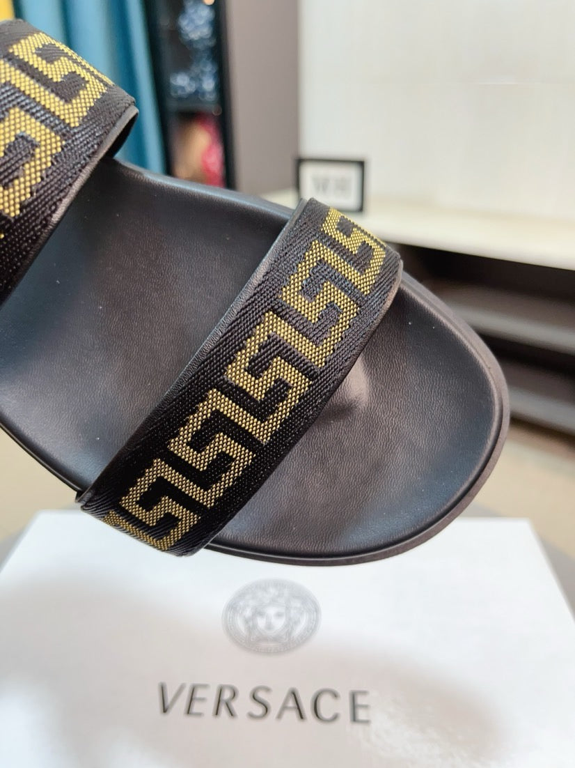 LuxluxHouse Best Quality Sandals Versace