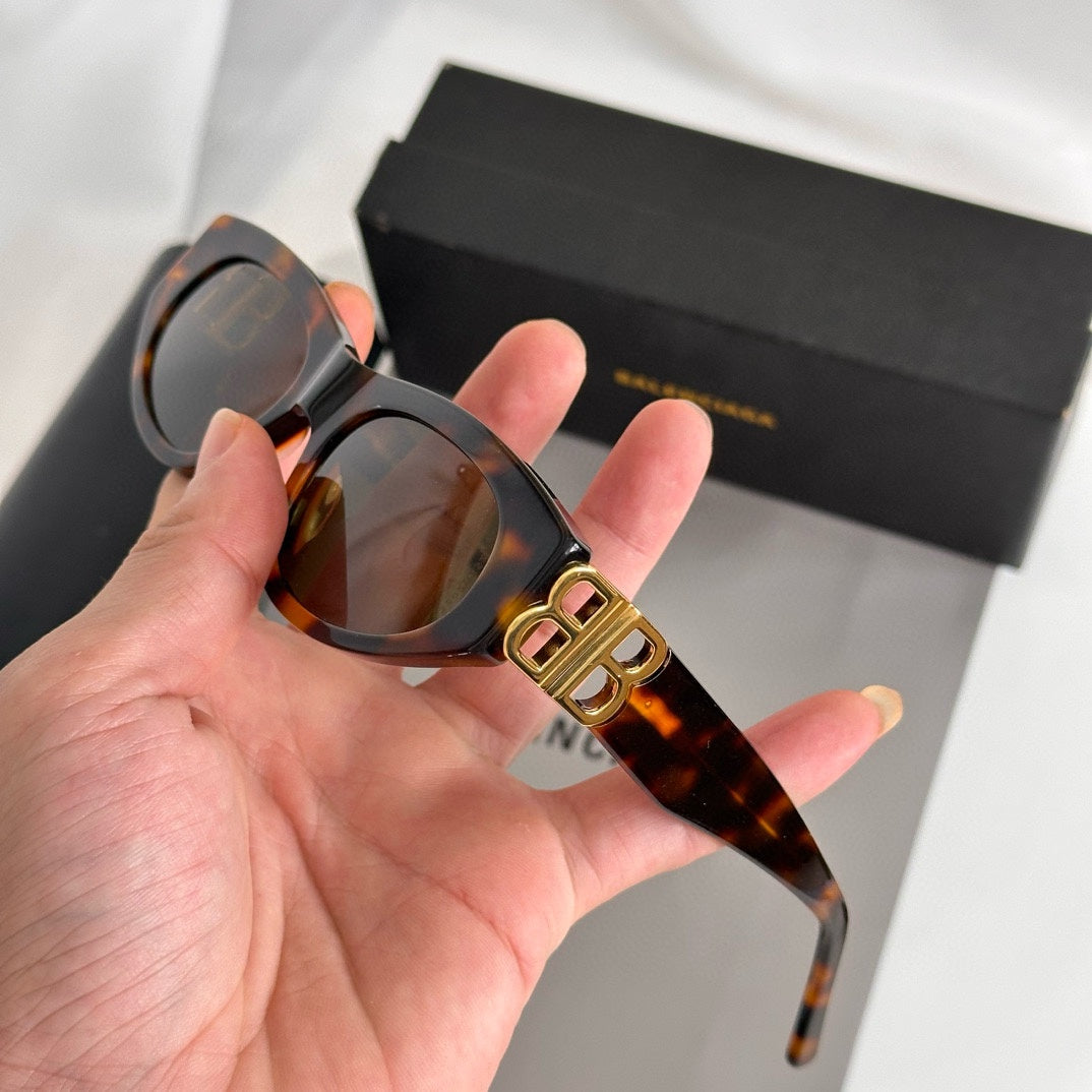 LuxluxHouse Best Quality Glasses Balenciaga