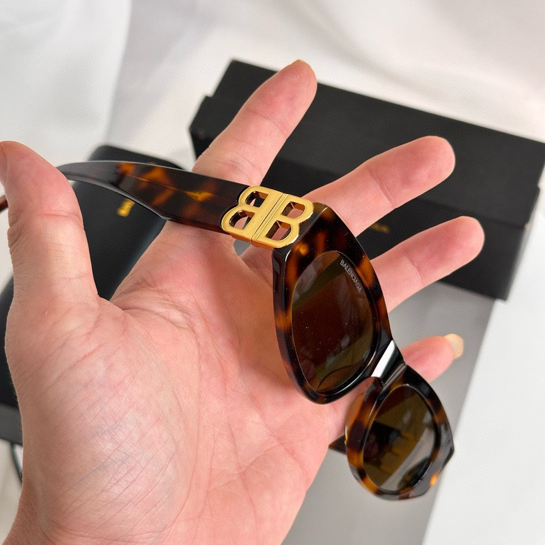 LuxluxHouse Best Quality Glasses Balenciaga