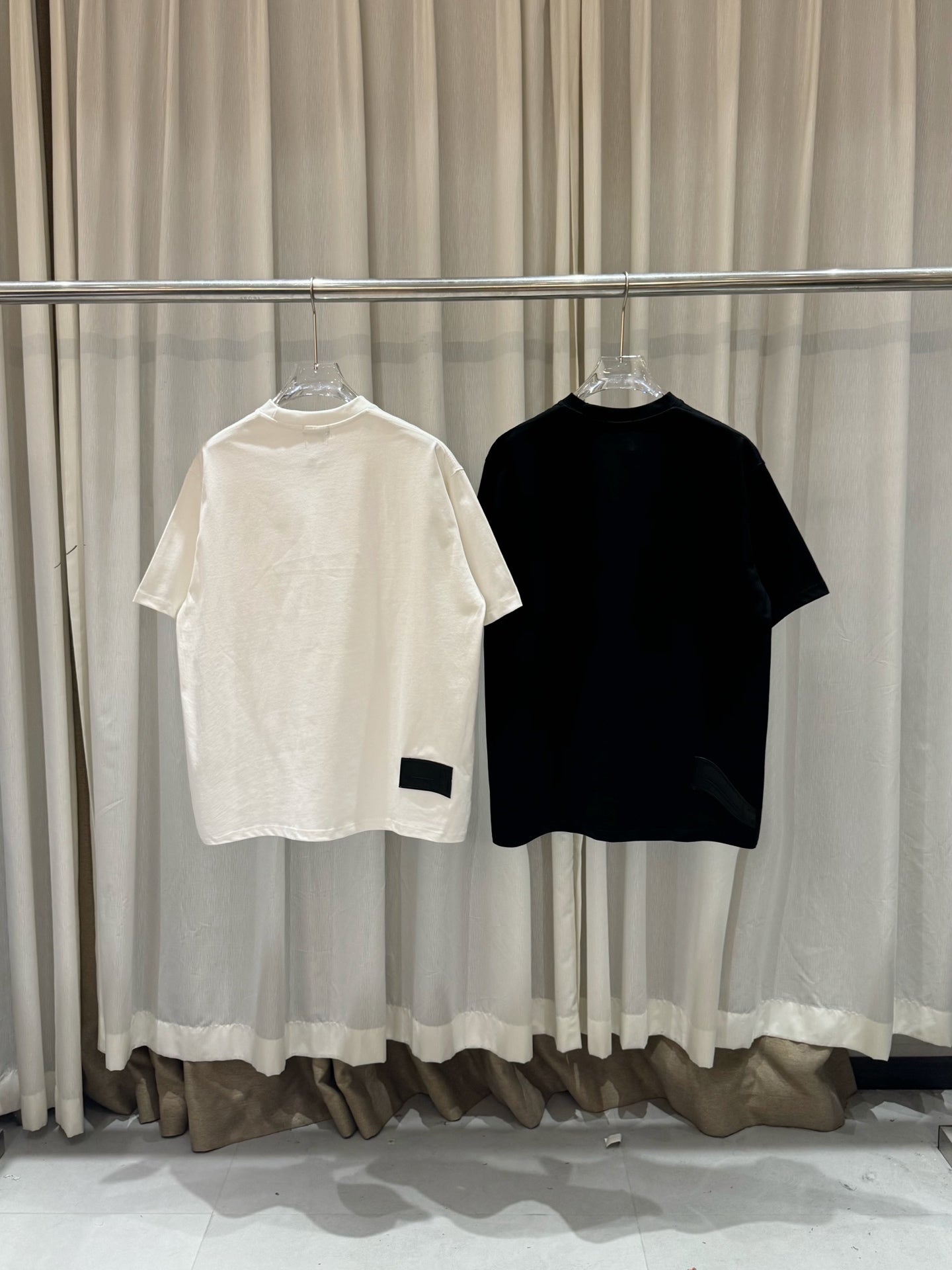 LuxluxHouse Best Quality Clothes T-shirt