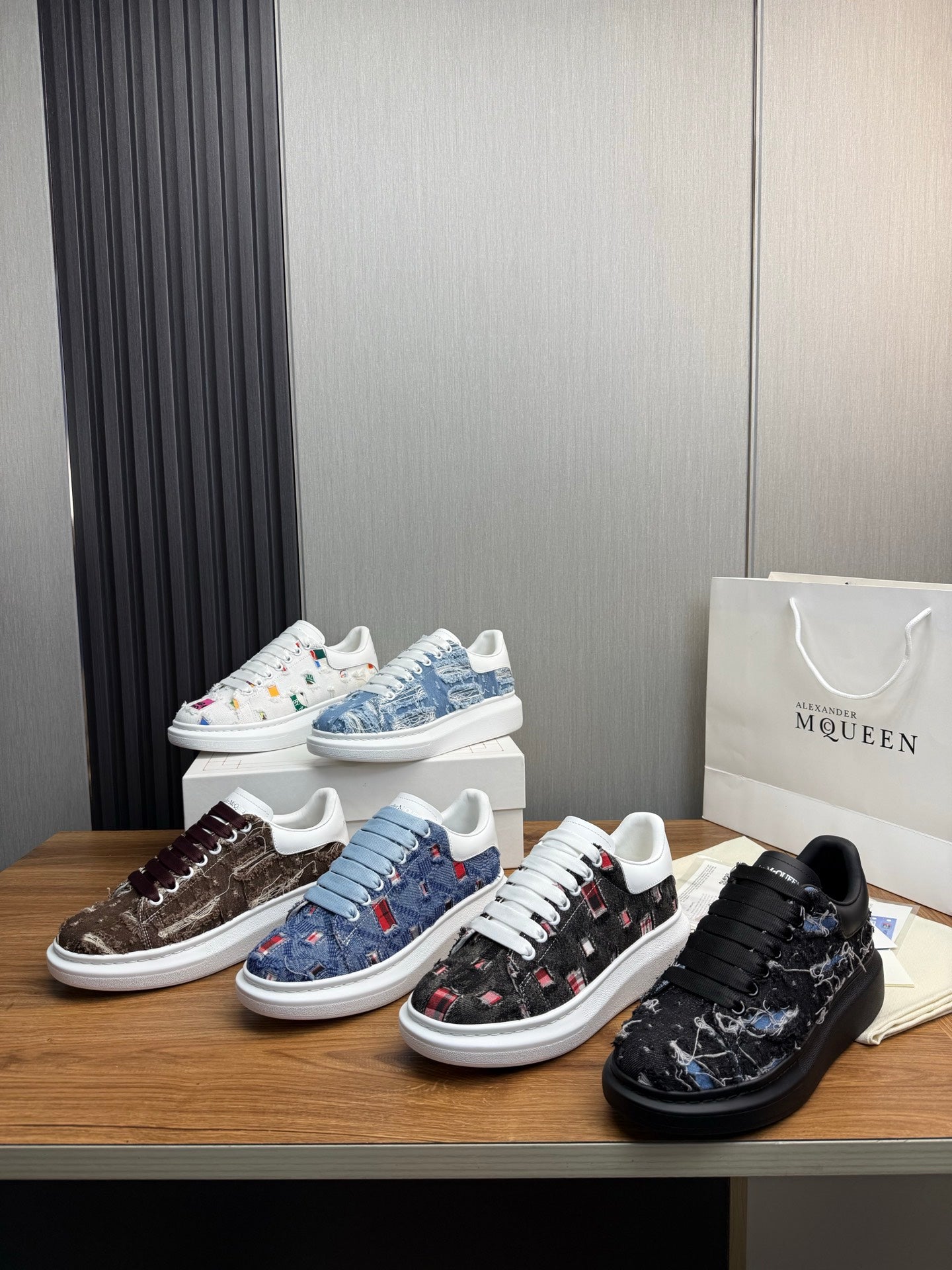 LuxluxHouse Best Quality Shoes Alexander McQueen