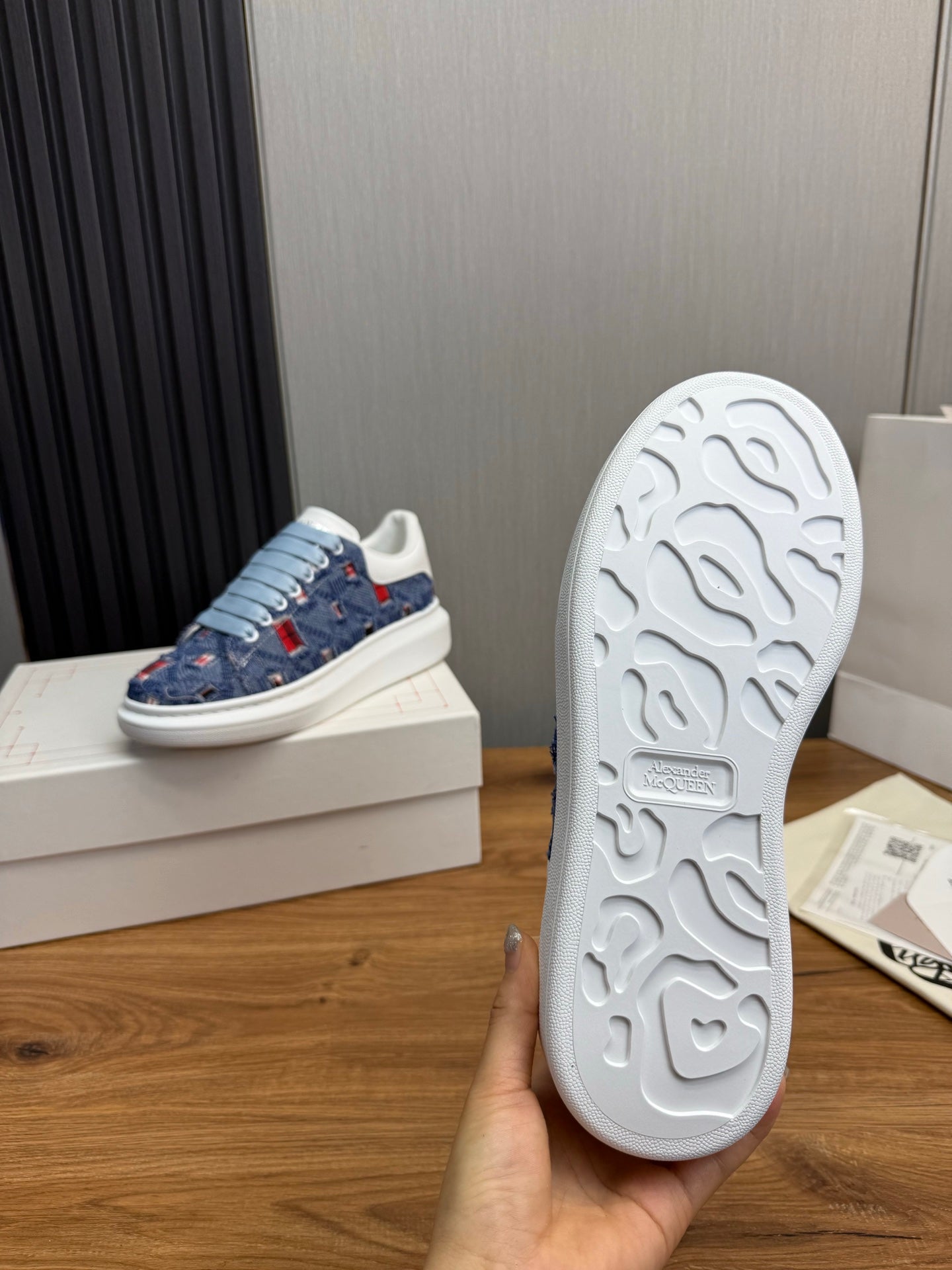 LuxluxHouse Best Quality Shoes Alexander McQueen