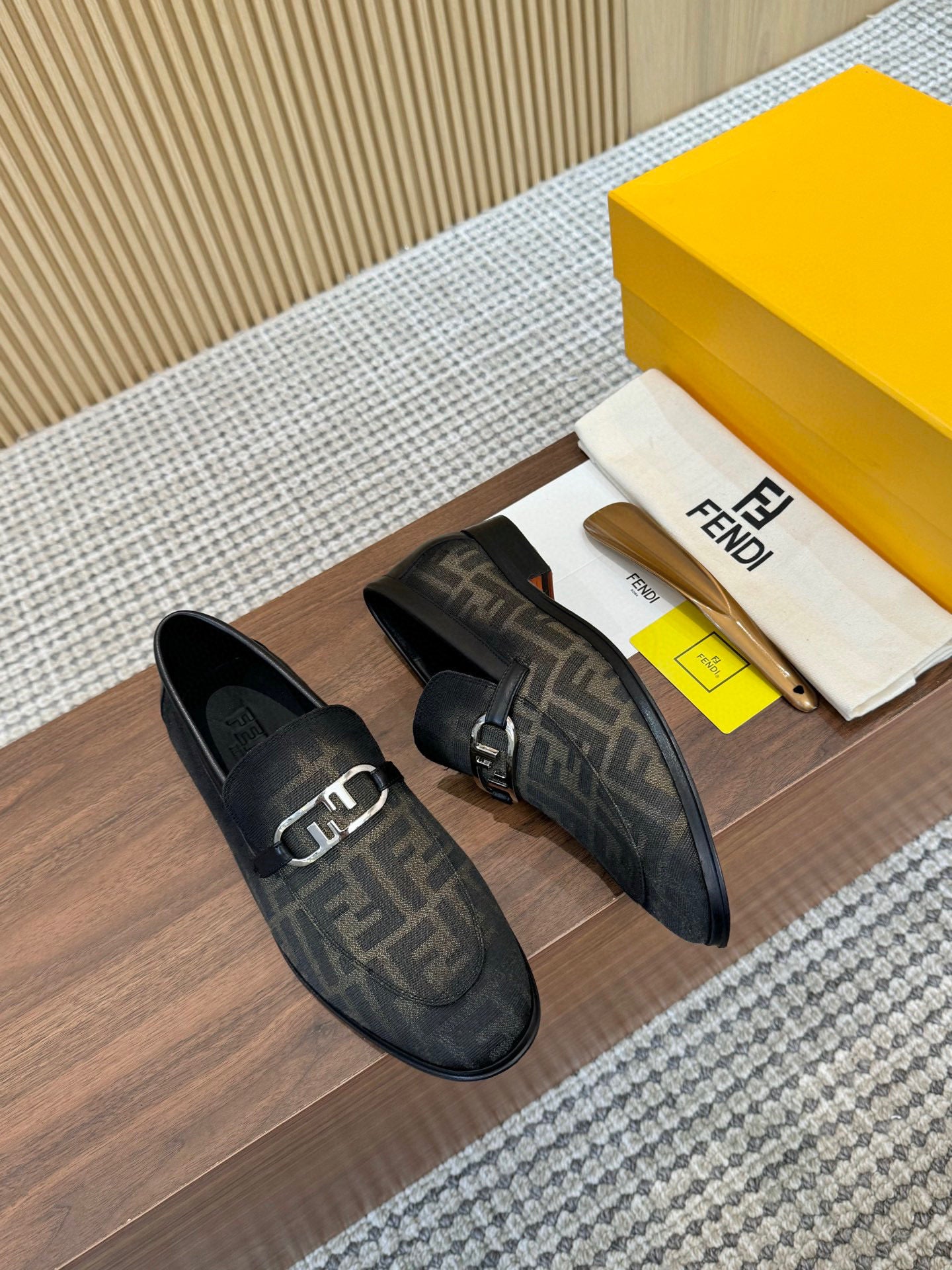 LuxluxHouse Best Quality Shoes Fendi