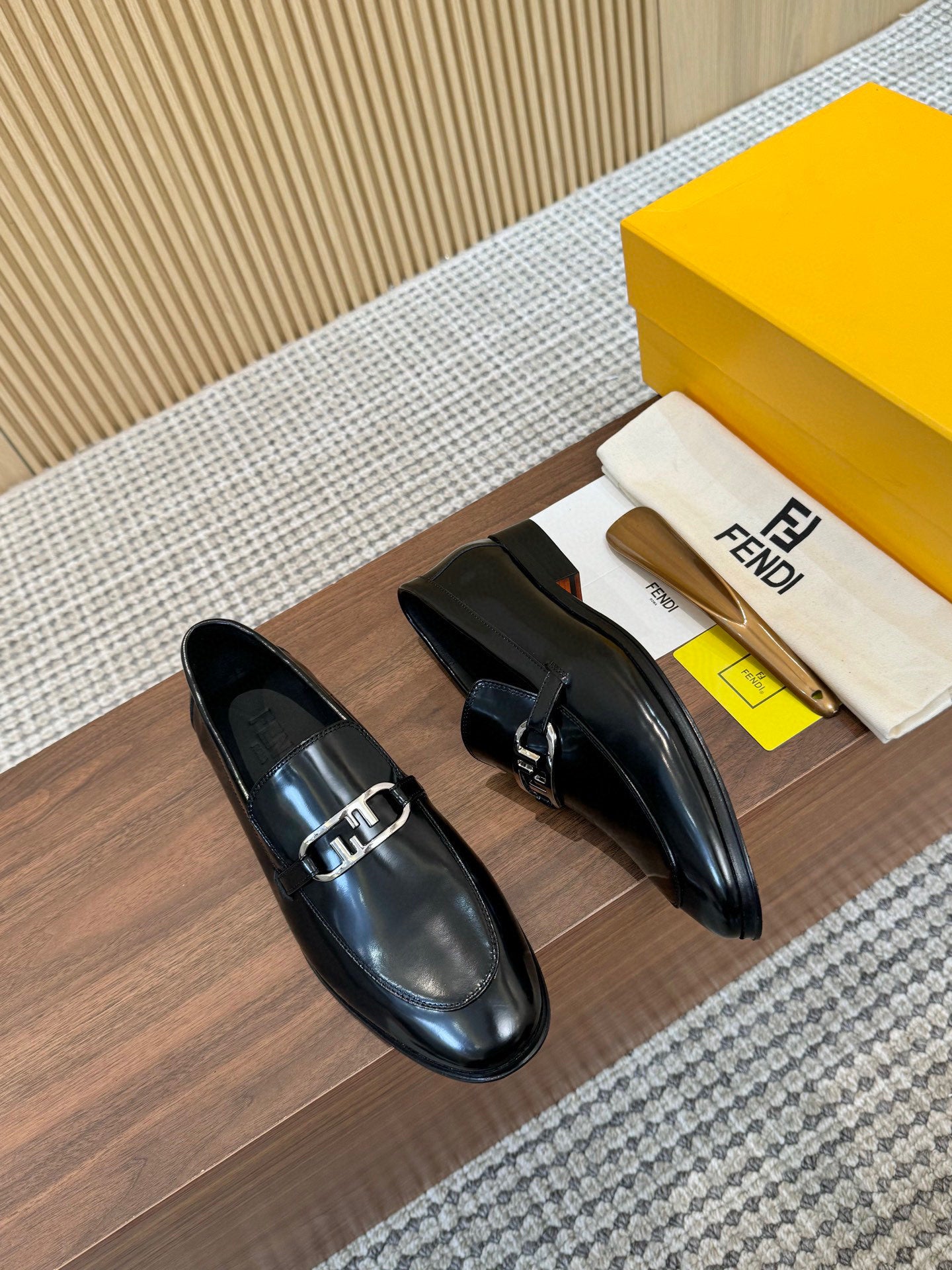 LuxluxHouse Best Quality Shoes Fendi