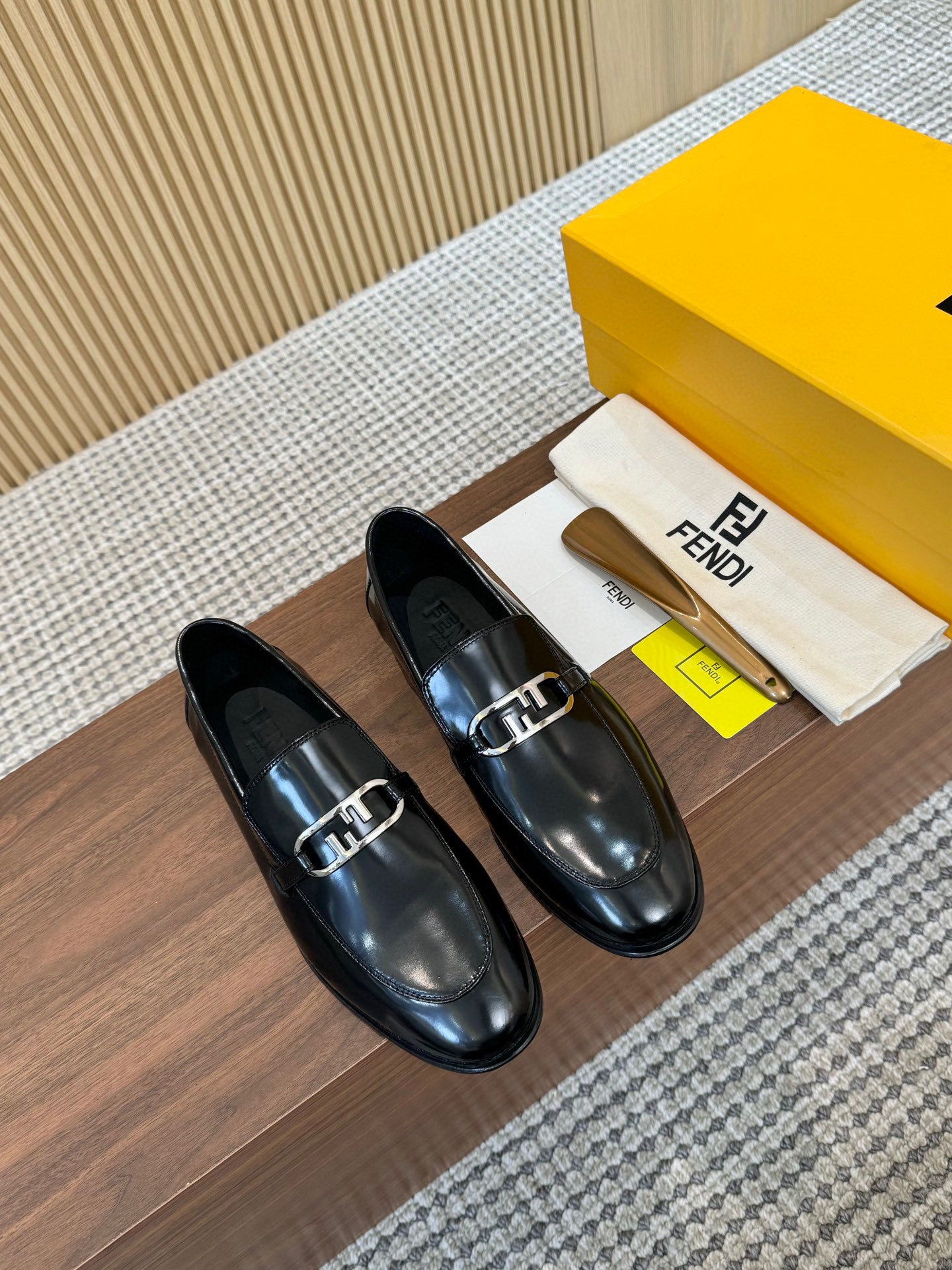 LuxluxHouse Best Quality Shoes Fendi