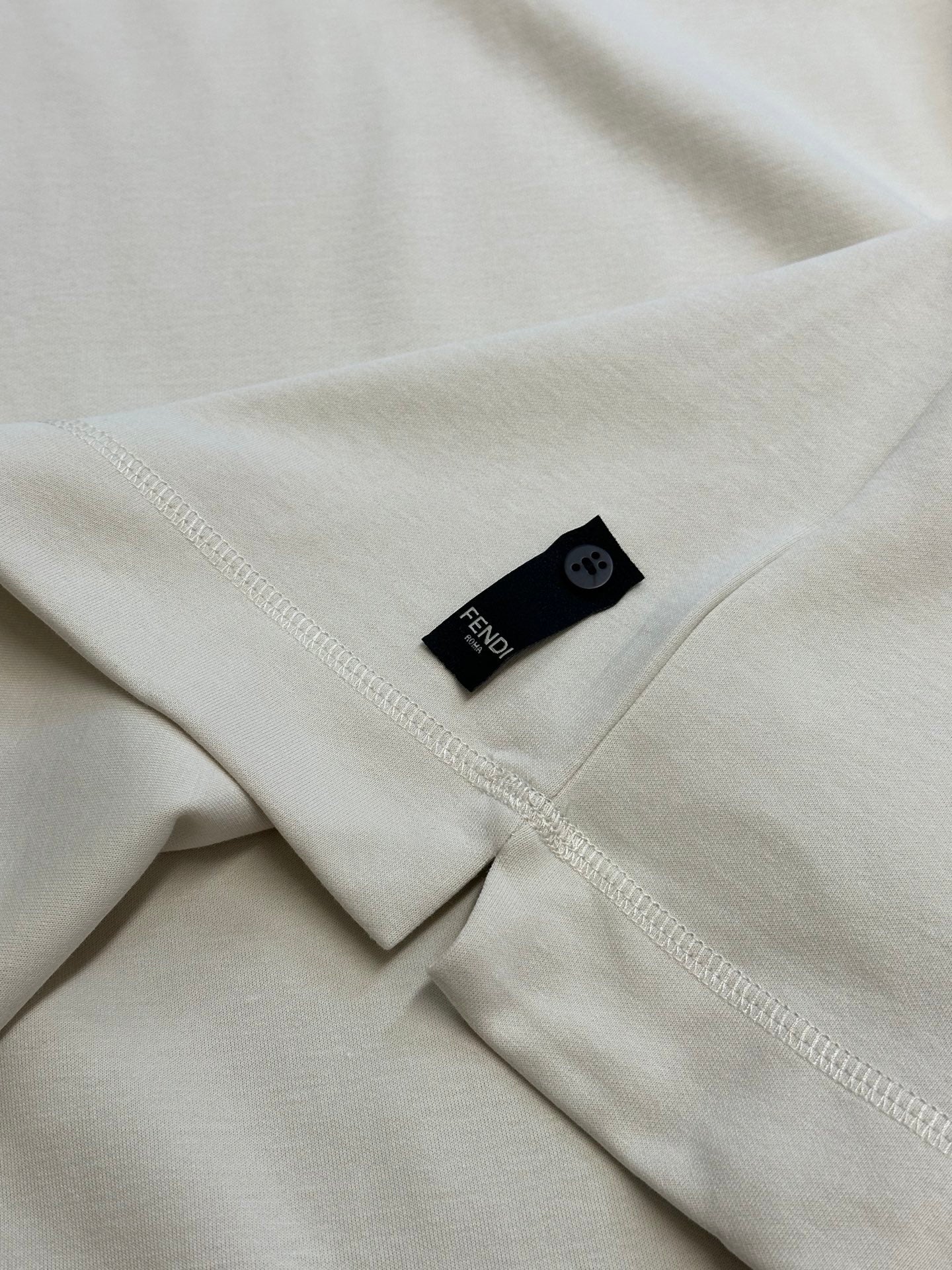 LuxluxHouse Best Quality Clothes Fendi T-shirt