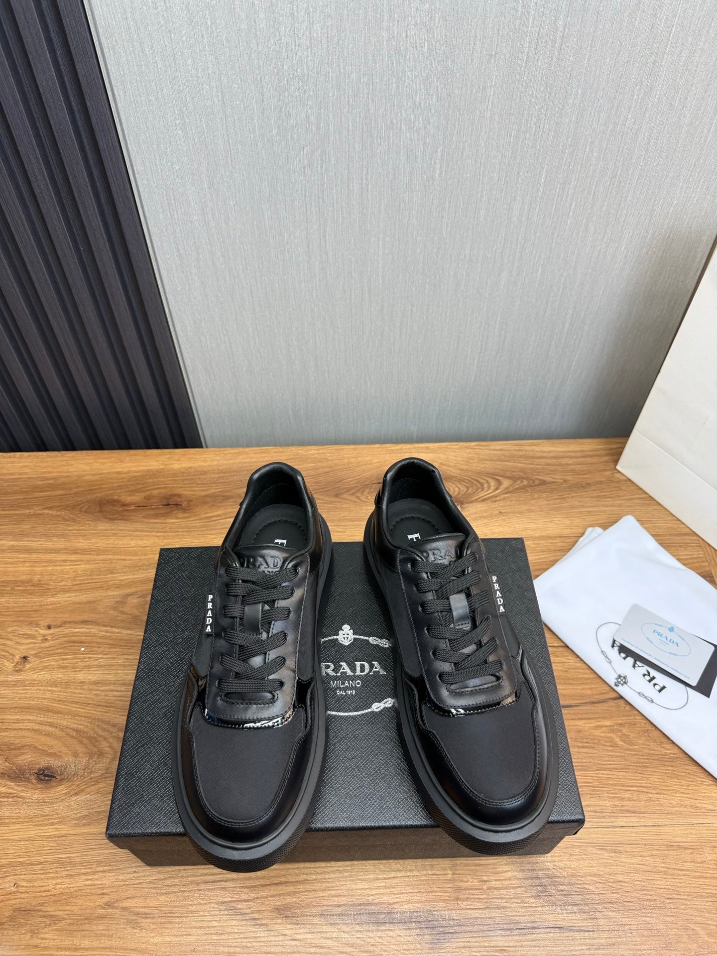 LuxluxHouse Best Quality Shoes Prada