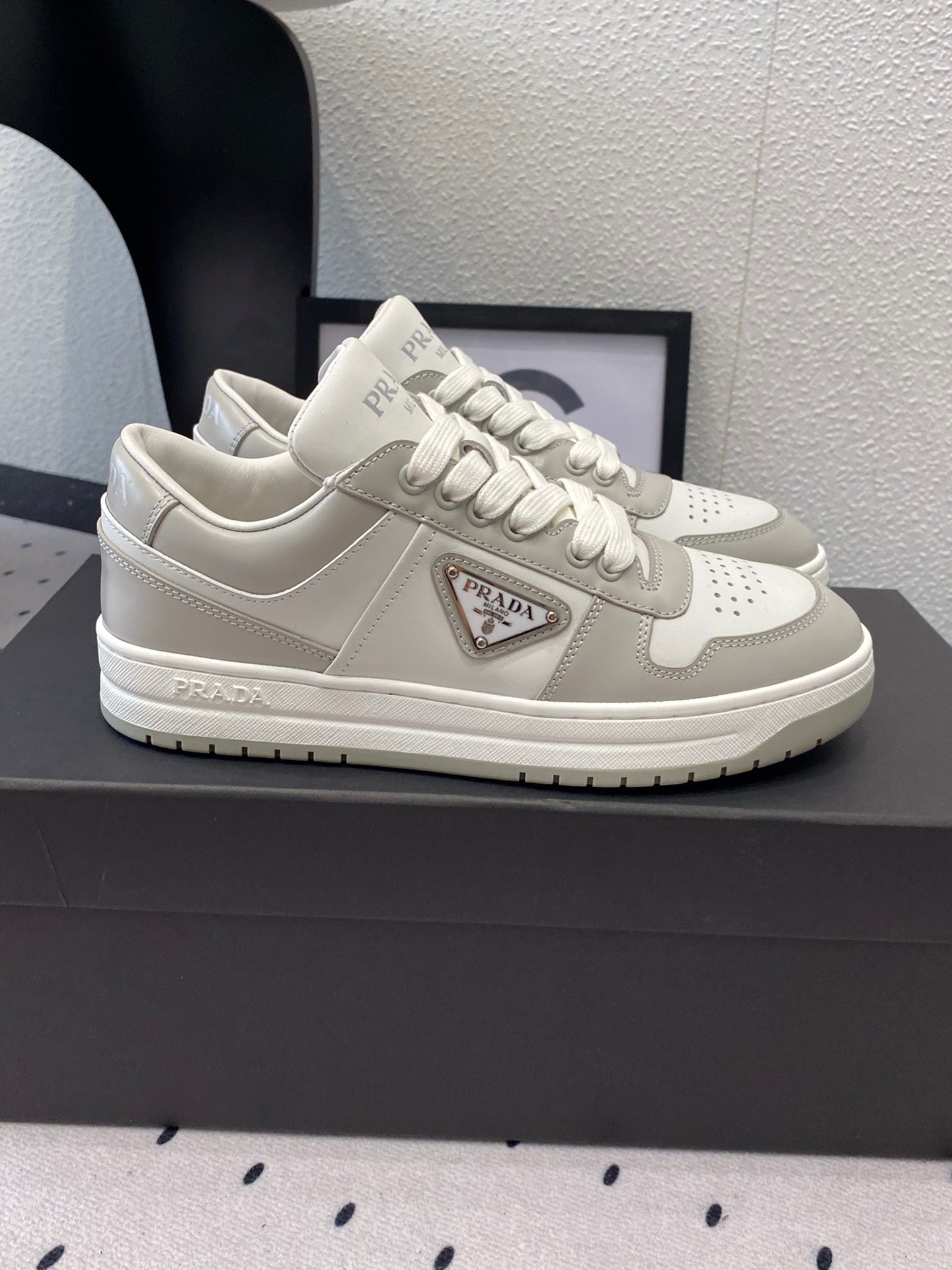 LuxluxHouse Best Quality Women Shoes Prada