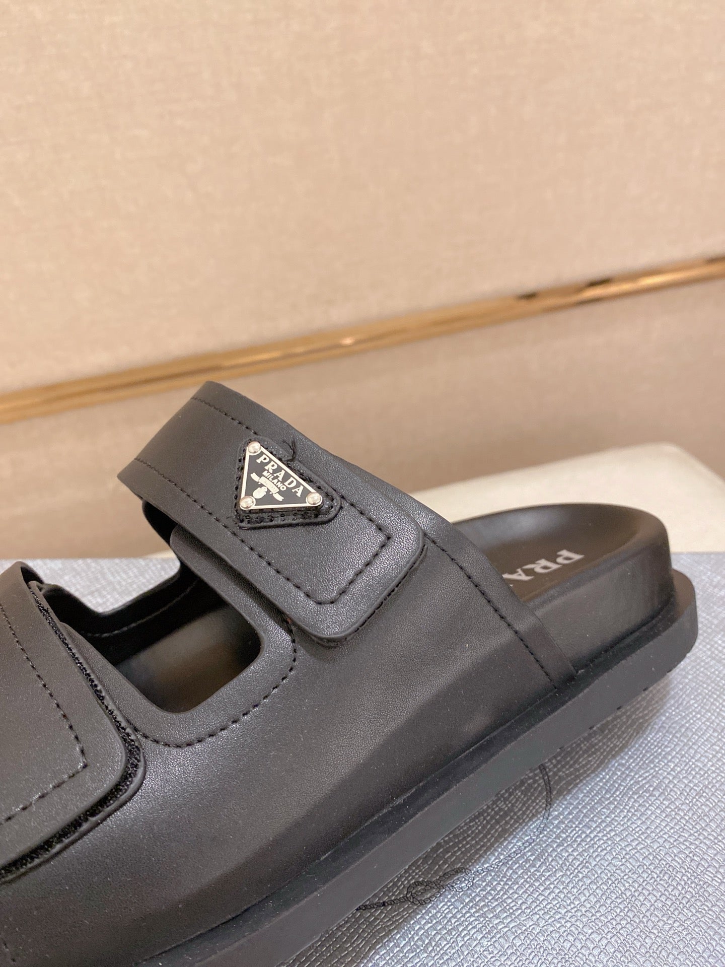 LuxluxHouse Best Quality Sandals Prada