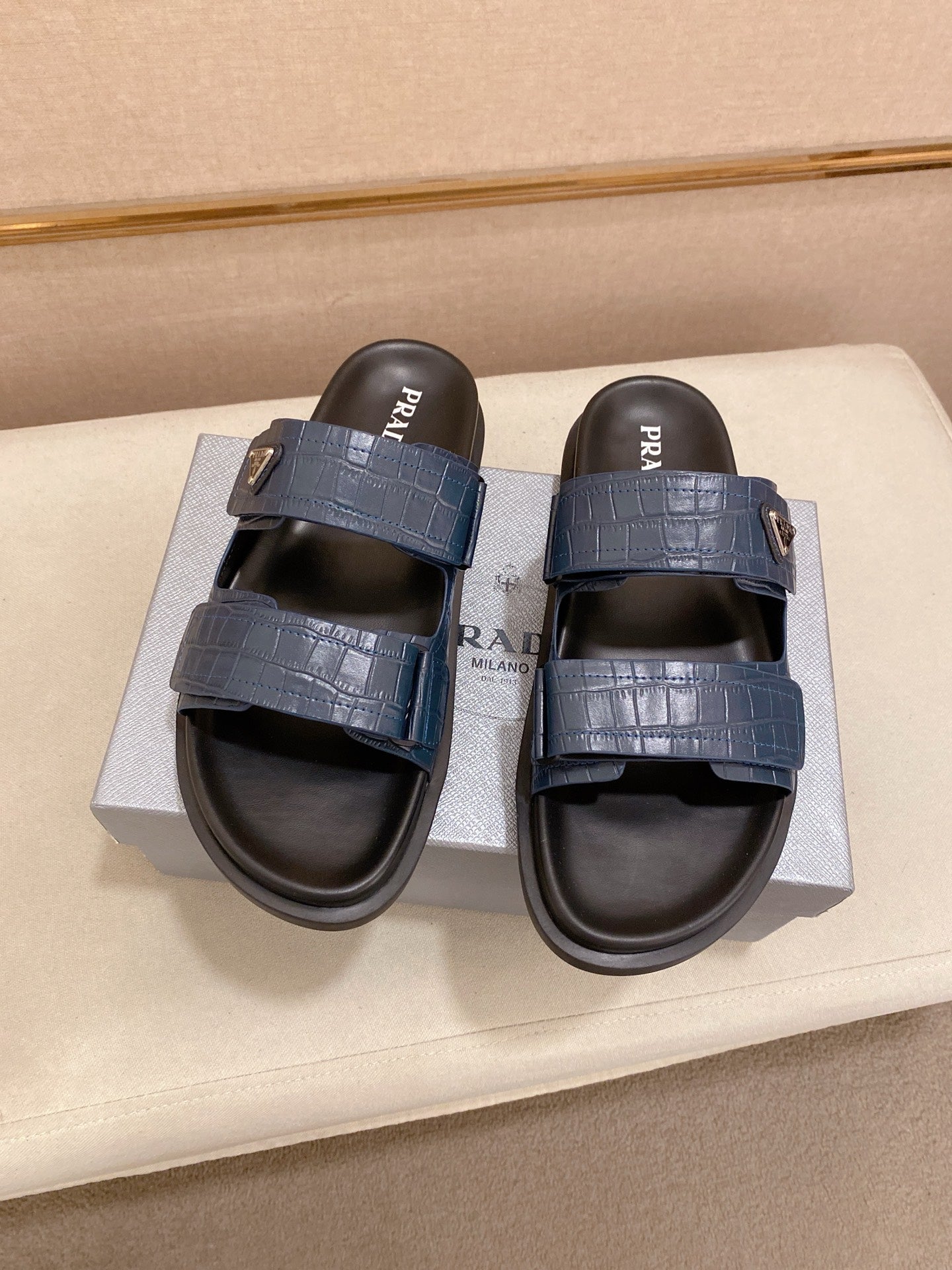 LuxluxHouse Best Quality Sandals Prada