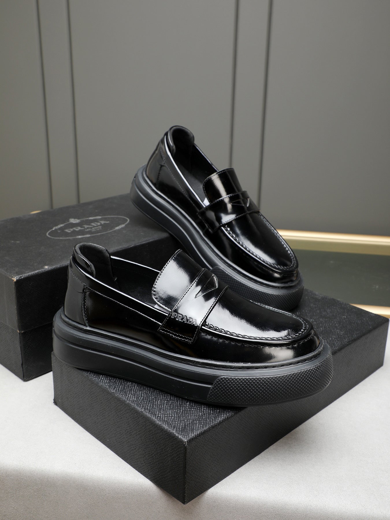 LuxluxHouse Best Quality Shoes Prada