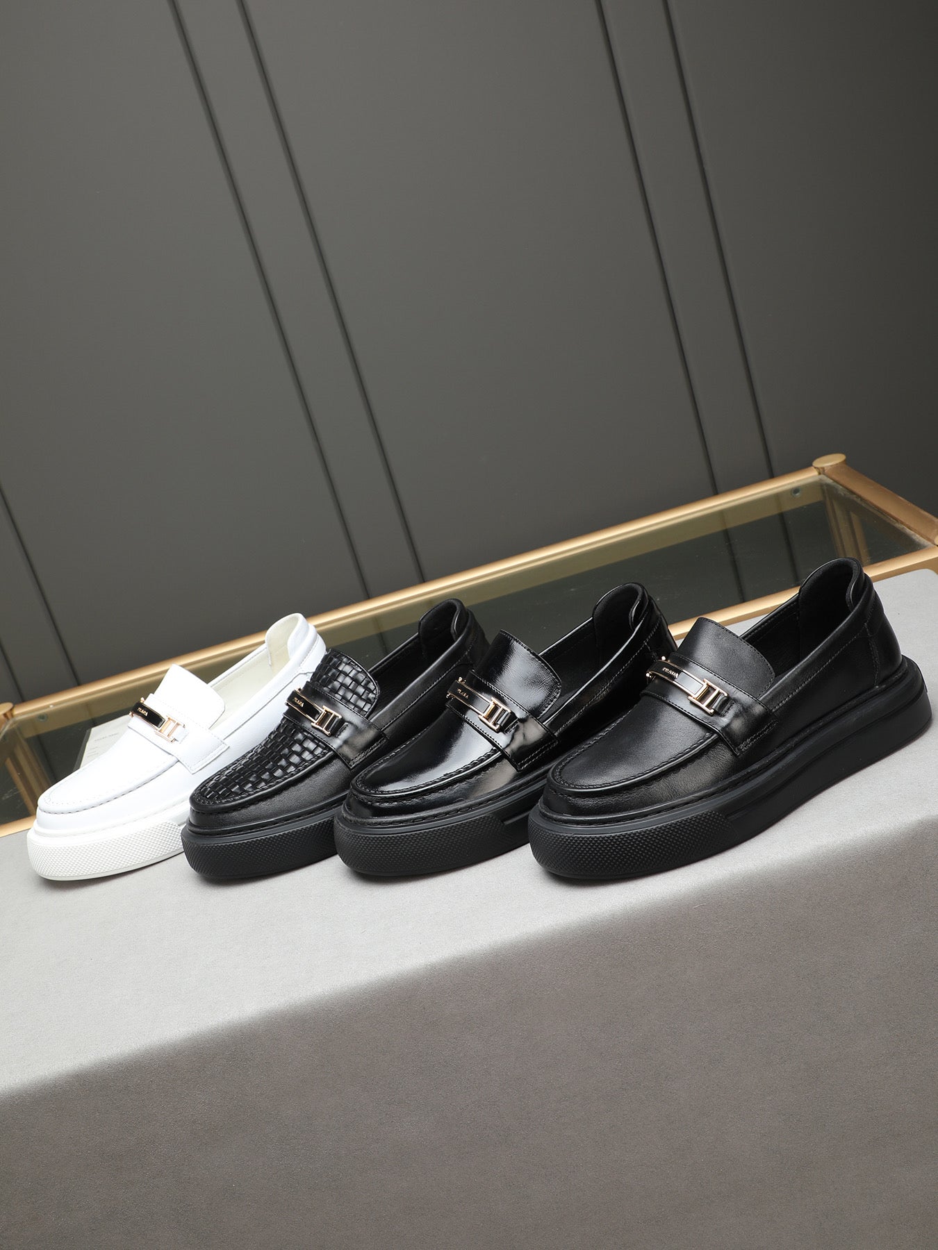 LuxluxHouse Best Quality Shoes Prada