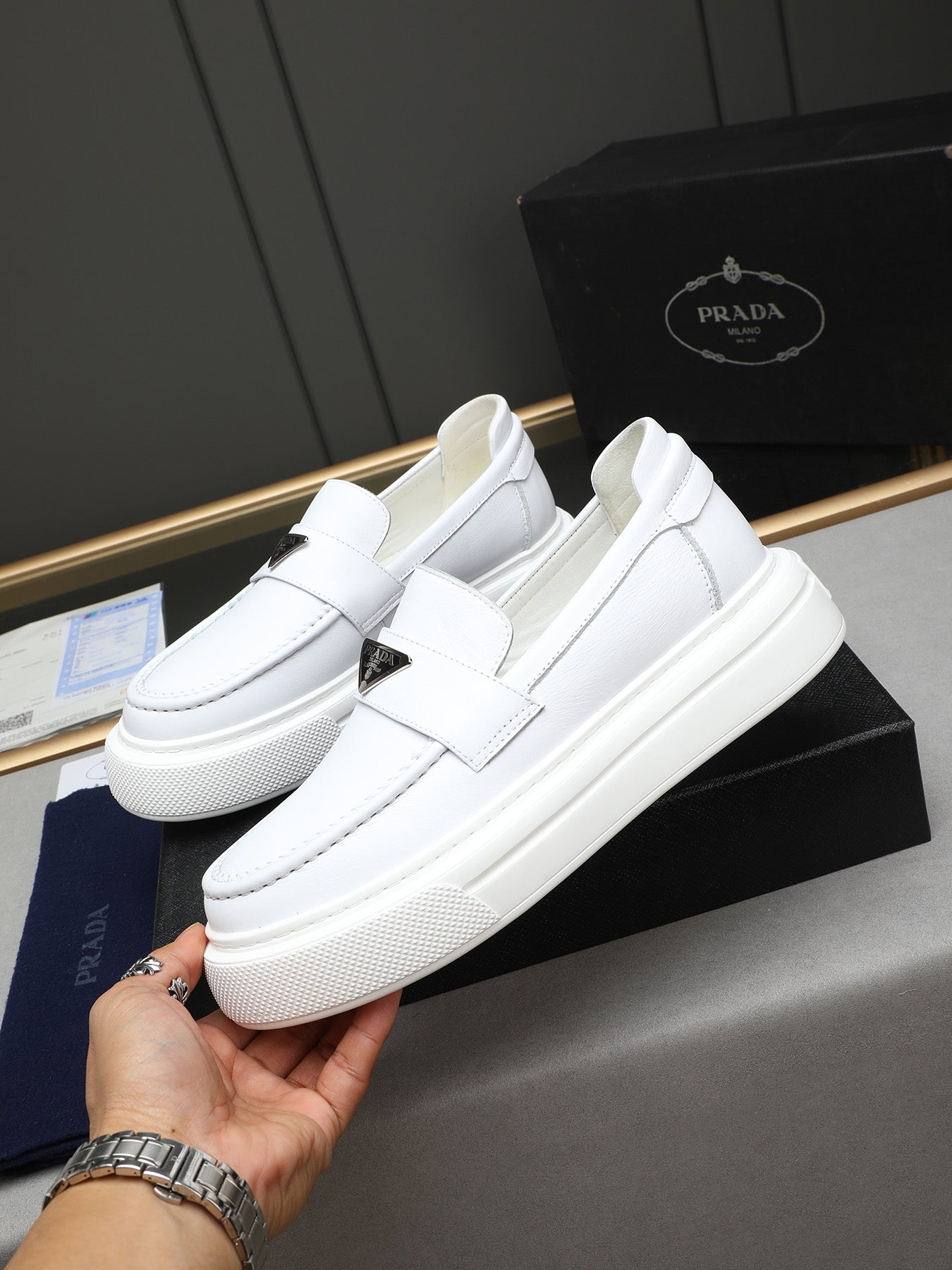 LuxluxHouse Best Quality Shoes Prada