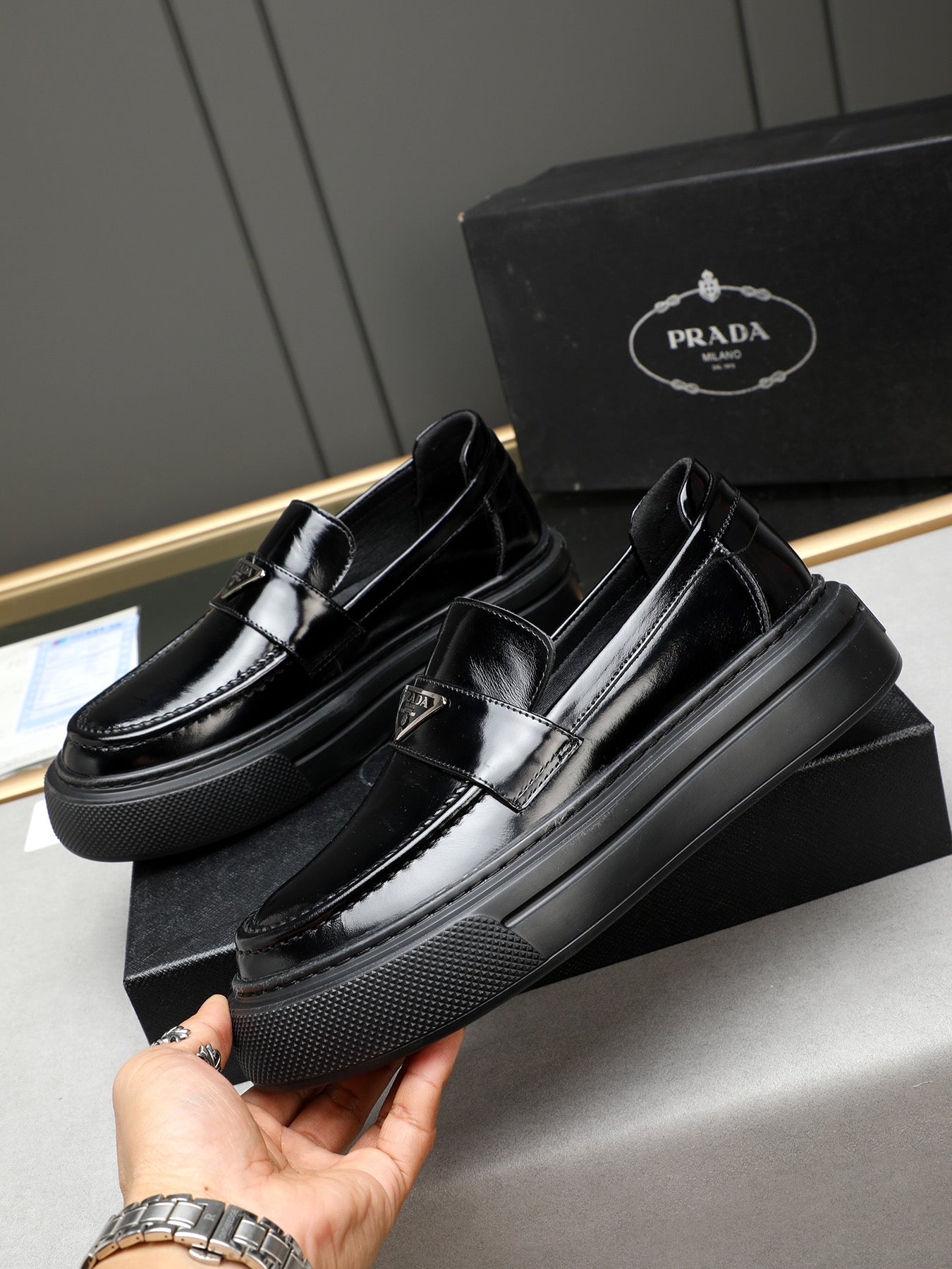 LuxluxHouse Best Quality Shoes Prada